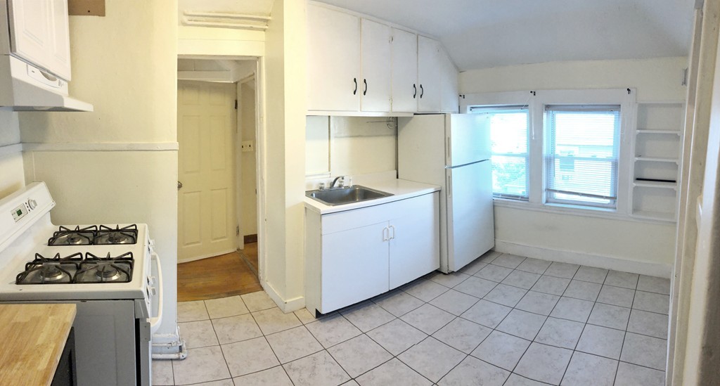 213 Kendrick Ave, Quincy
