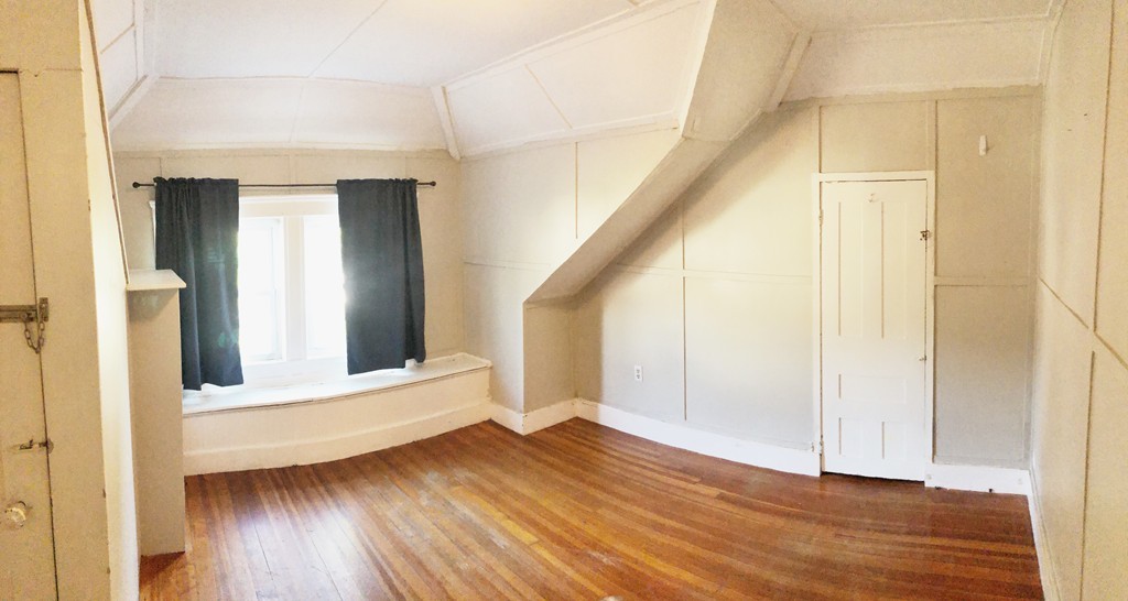 213 Kendrick Ave, Quincy