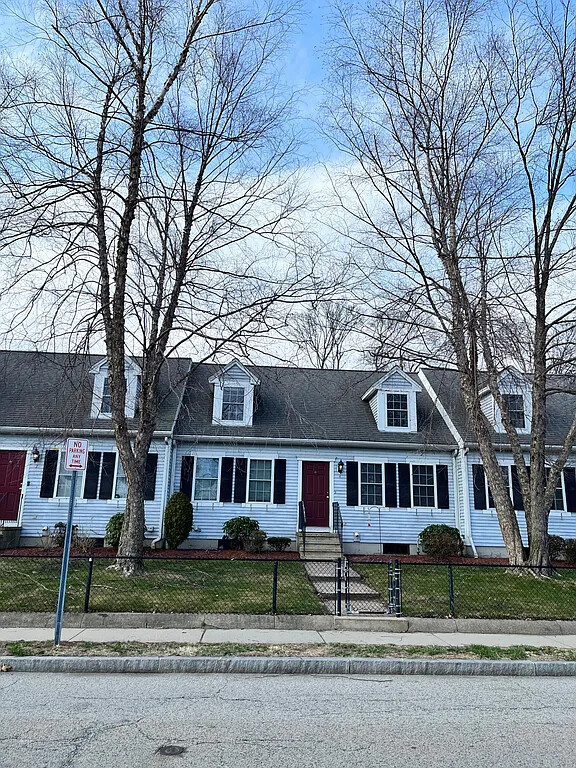 10 Bayfield Rd, Quincy