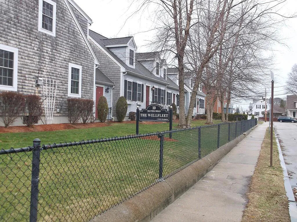 10 Bayfield Rd, Quincy