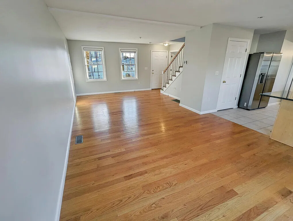 10 Bayfield Rd, Quincy
