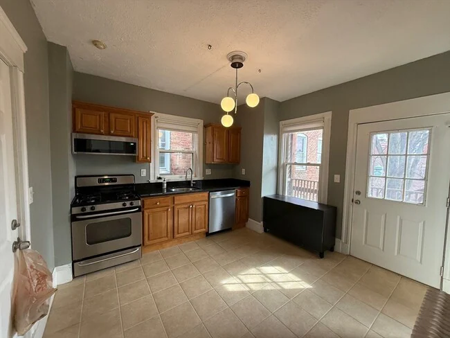 Photos of apartment on Shurtleff St.,Chelsea MA 02150