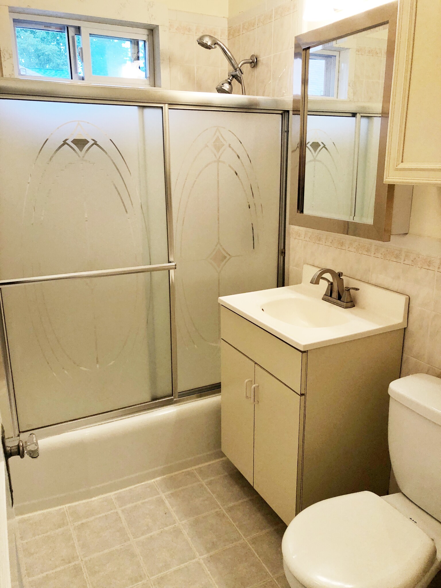 2 bed, 1 bath apartment for rent at 212 Evans St Unit 2, Weymouth — photo 19 of 19