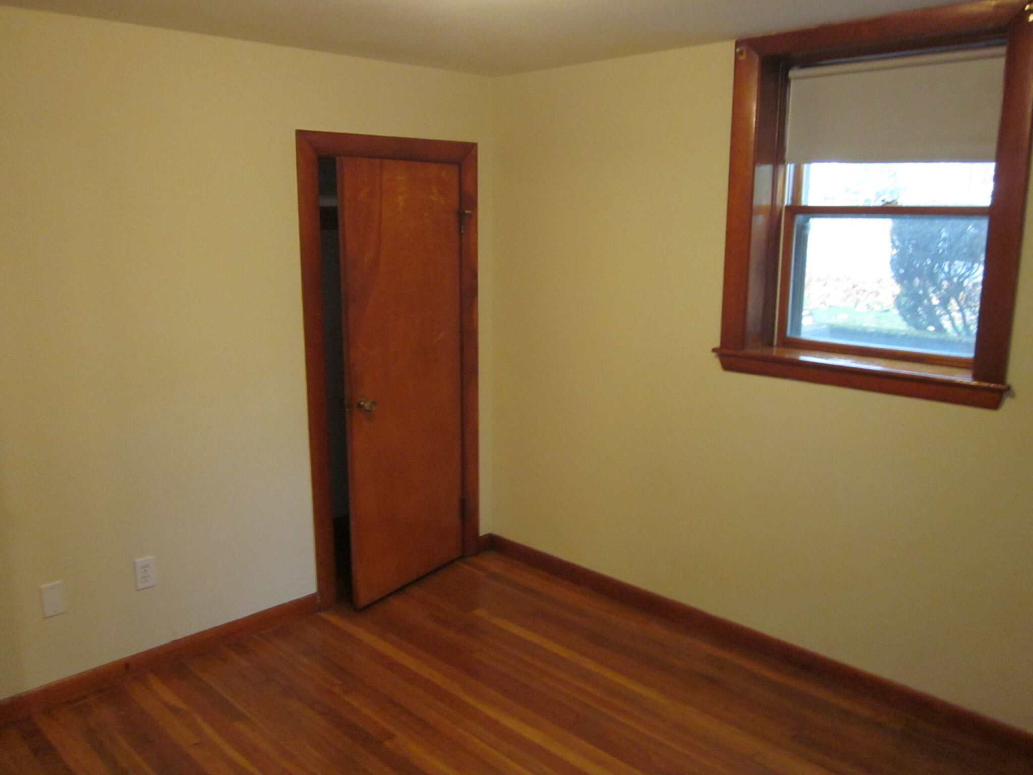 3 bed, 2 bath apartment for rent at 21 1st St Unit 5B, Quincy — photo 8 of 16