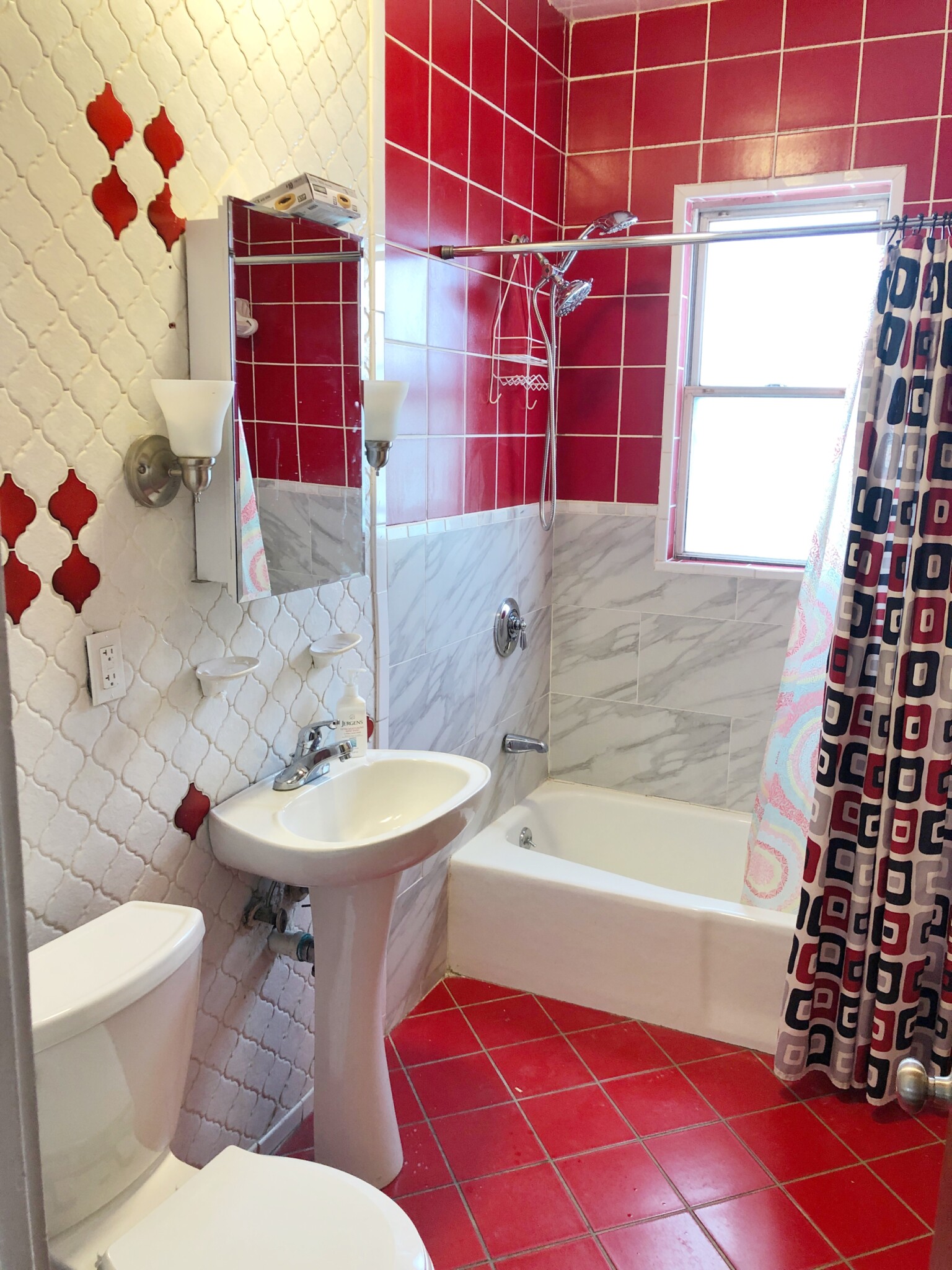 3 bed, 1 bath apartment for rent at 28 Selden St Unit 2, Dorchester — photo 15 of 16