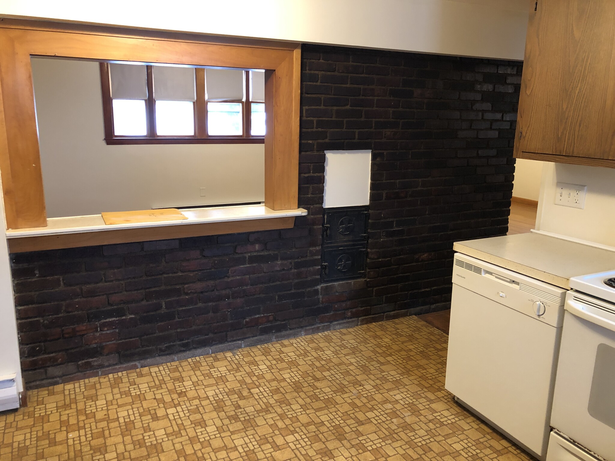 3 bed, 2 bath apartment for rent at 21 1st St Unit B, Quincy — photo 13 of 23