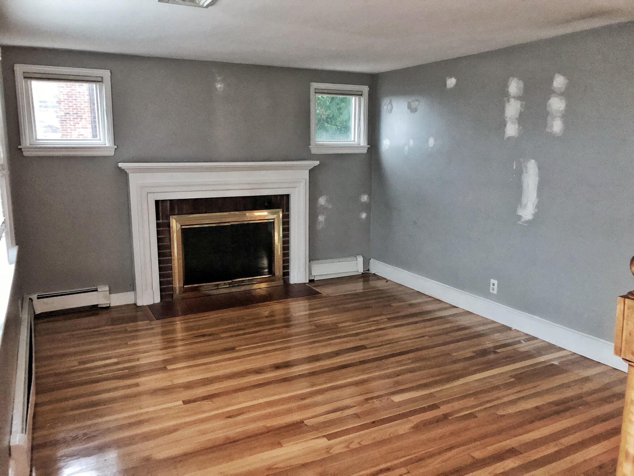 24 Great Hill Dr, Weymouth