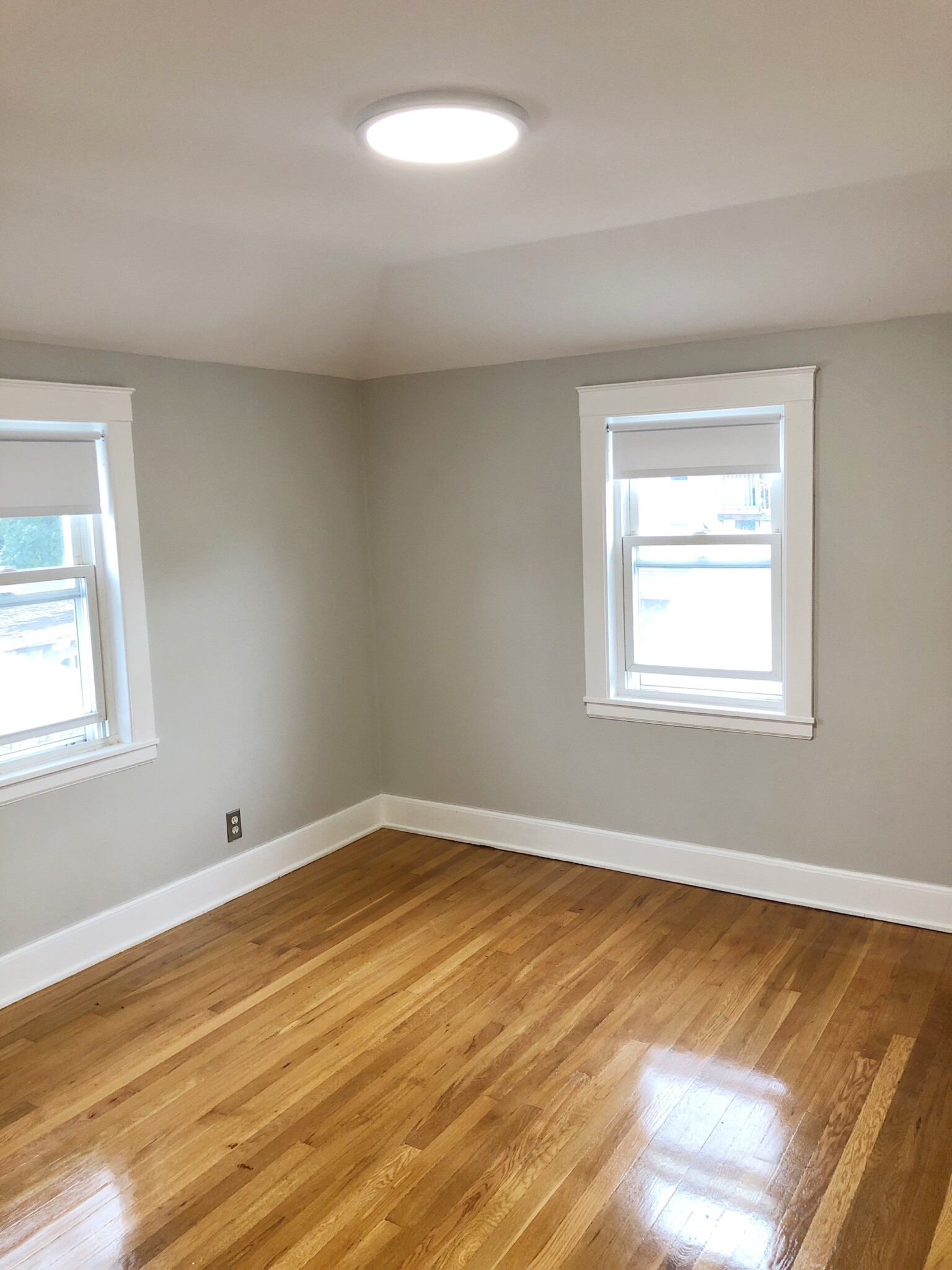 34 Arnold St, Quincy