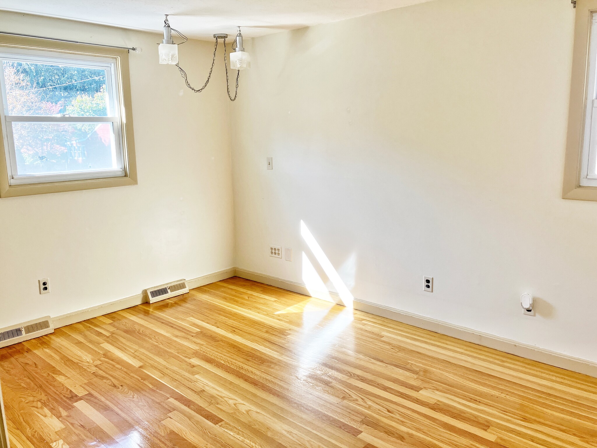 79 Cross St, Stoughton