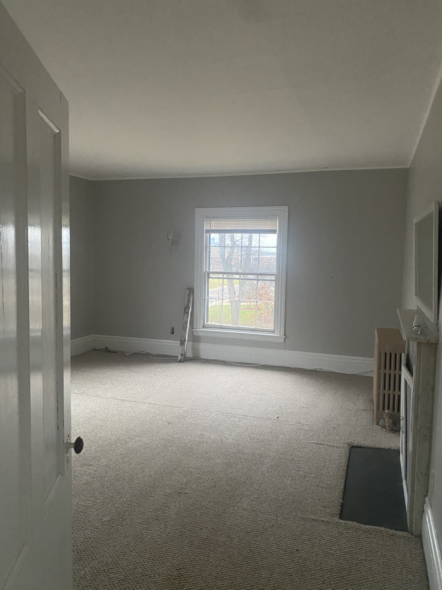 81 Grove St, Bridgewater