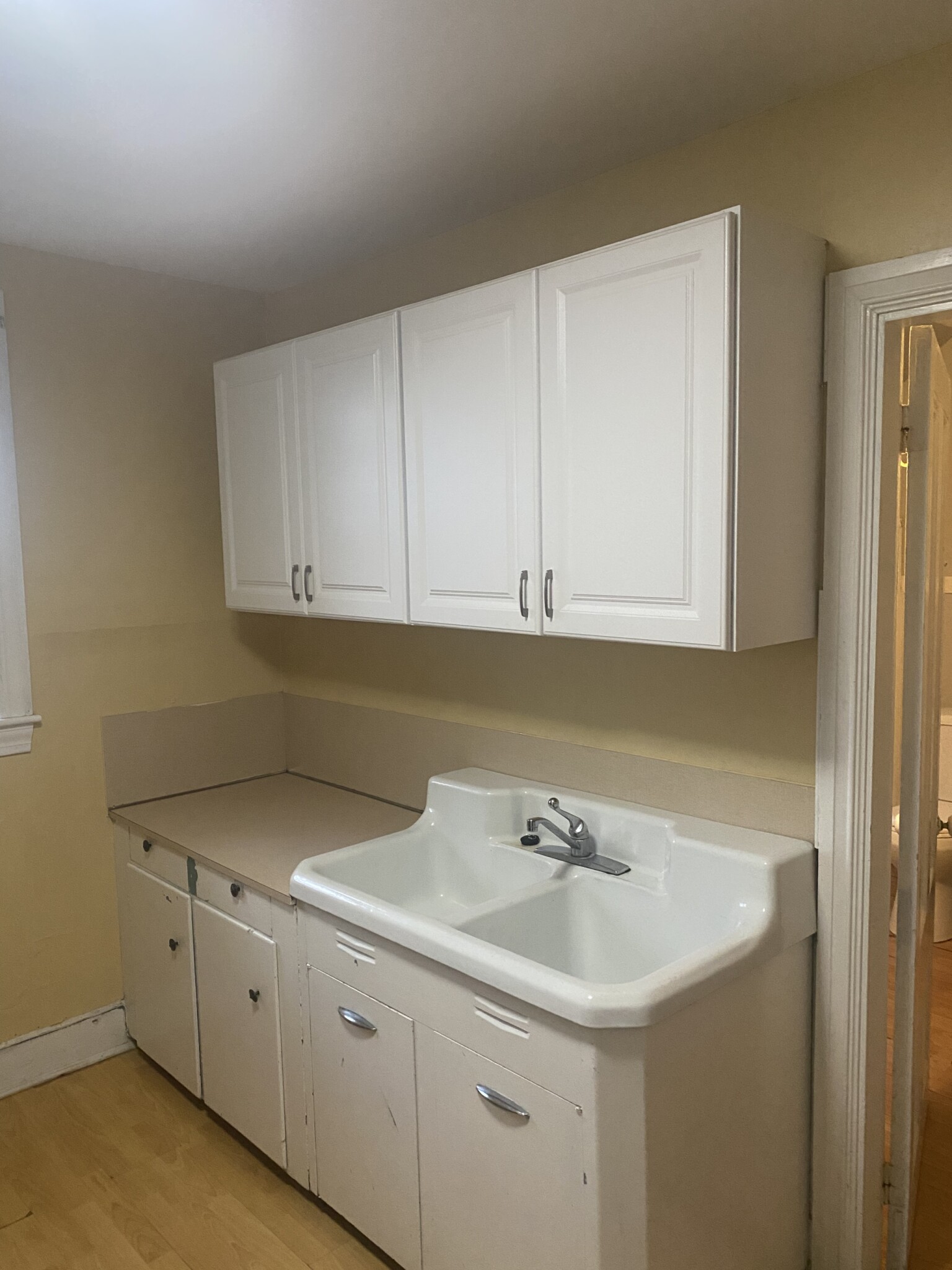 81 Grove St, Bridgewater