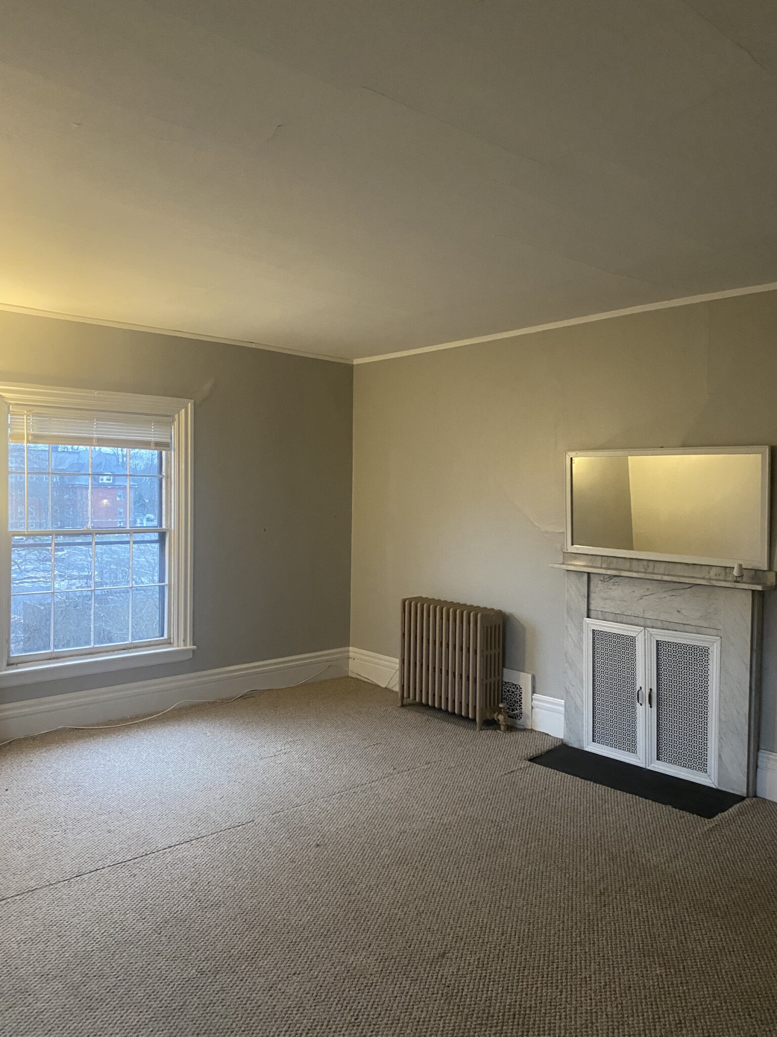 81 Grove St, Bridgewater