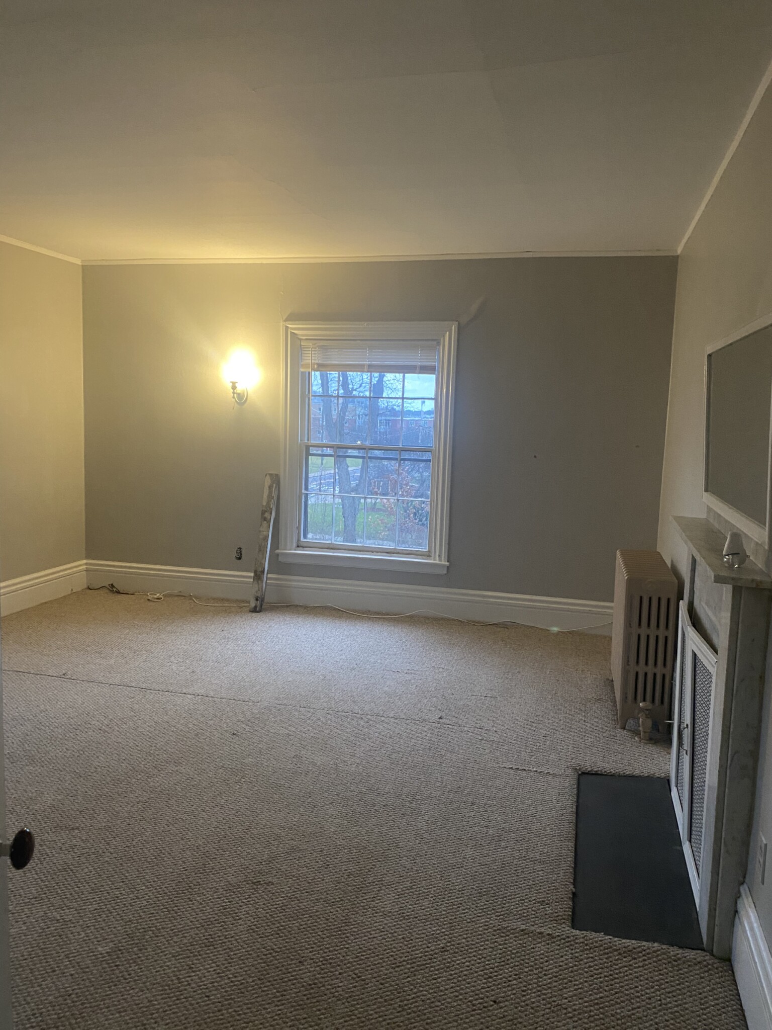 81 Grove St, Bridgewater