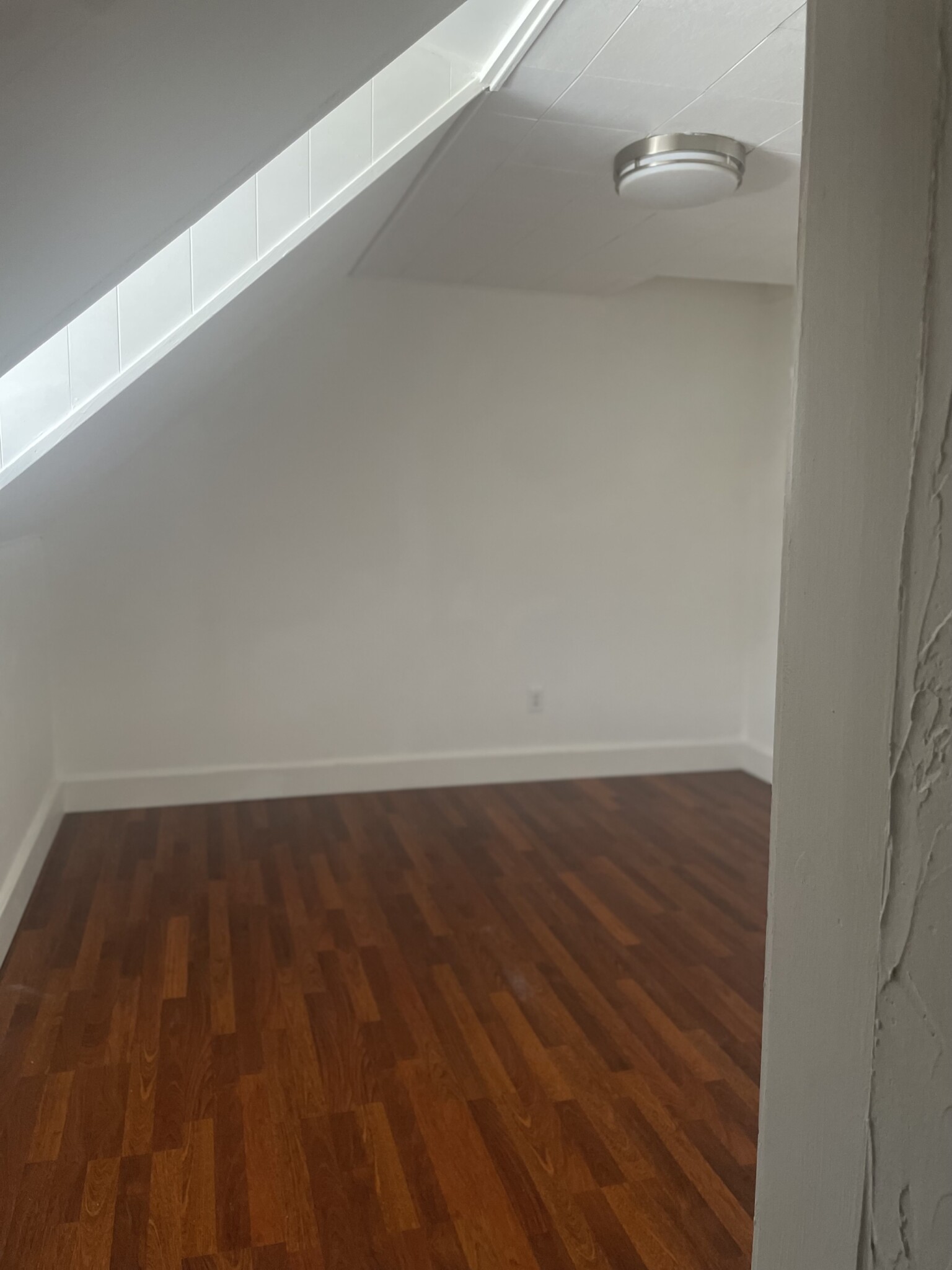 4 Mount Hope St, Dedham