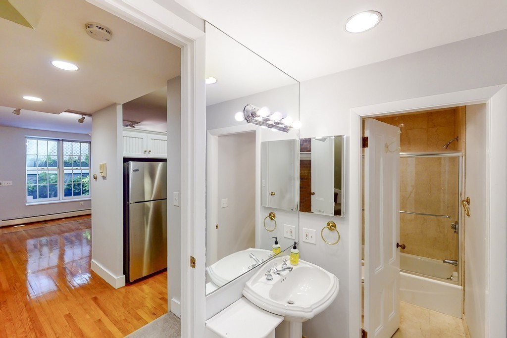 2 bed, 2 bath apartment for rent at 60 Chandler St Unit 1, South End — photo 9 of 17
