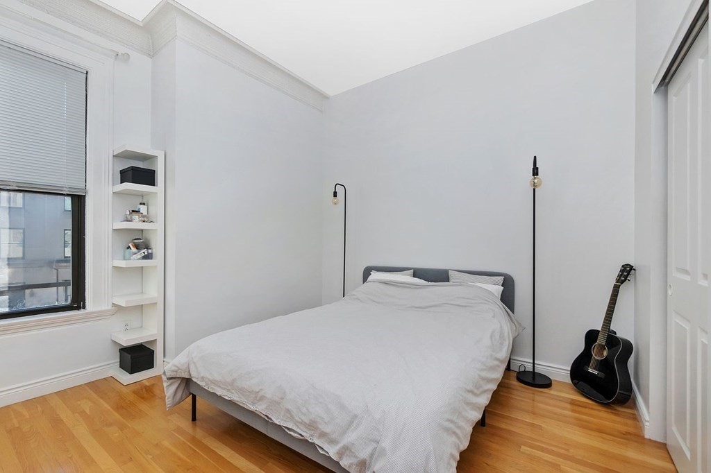 1 bed, 1 bath apartment for rent at 10 Charlesgate Unit 202, Back Bay — photo 16 of 16