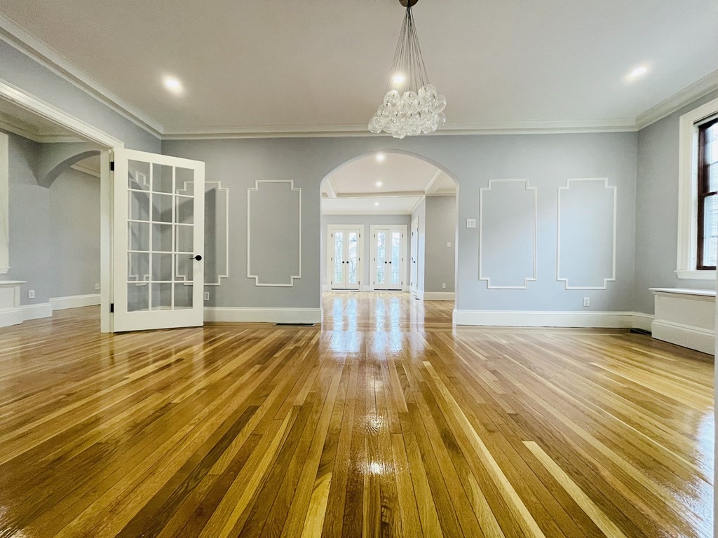 5 bed, 4+ bath apartment for rent at 28 Wolcott Rd Unit 28, Chestnut Hill — photo 22 of 24