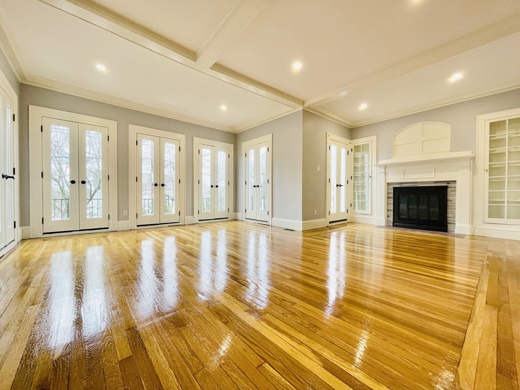 5 bed, 4+ bath apartment for rent at 28 Wolcott Rd Unit 28, Chestnut Hill — photo 16 of 24