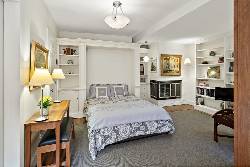 95 Beacon St, Beacon Hill