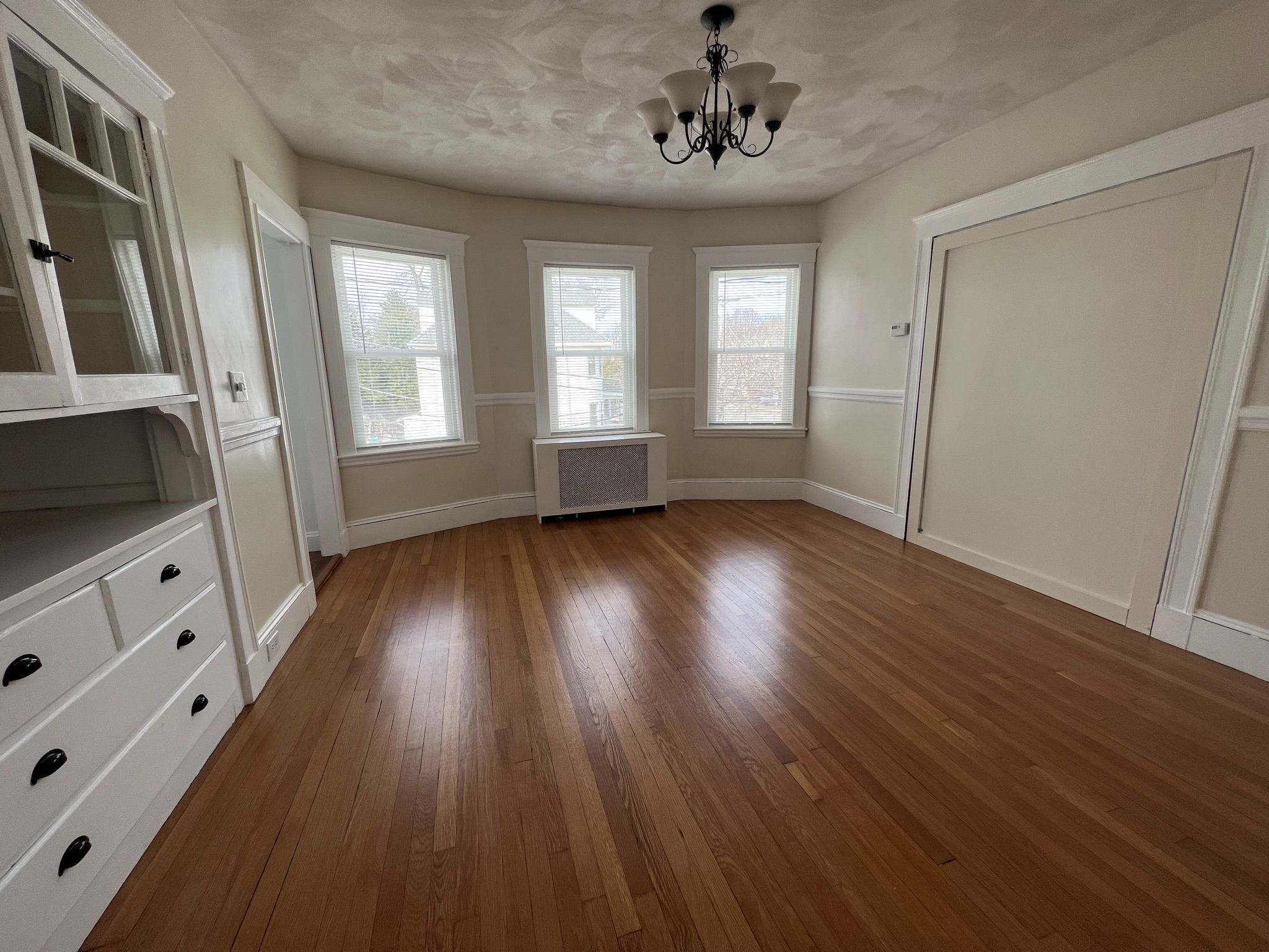 154 Tremont St, Newton