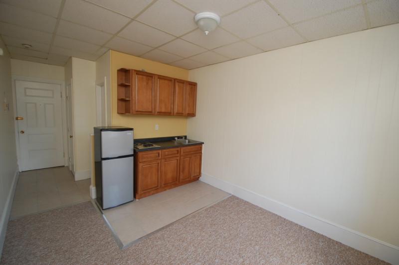 868 Beacon St, Fenway