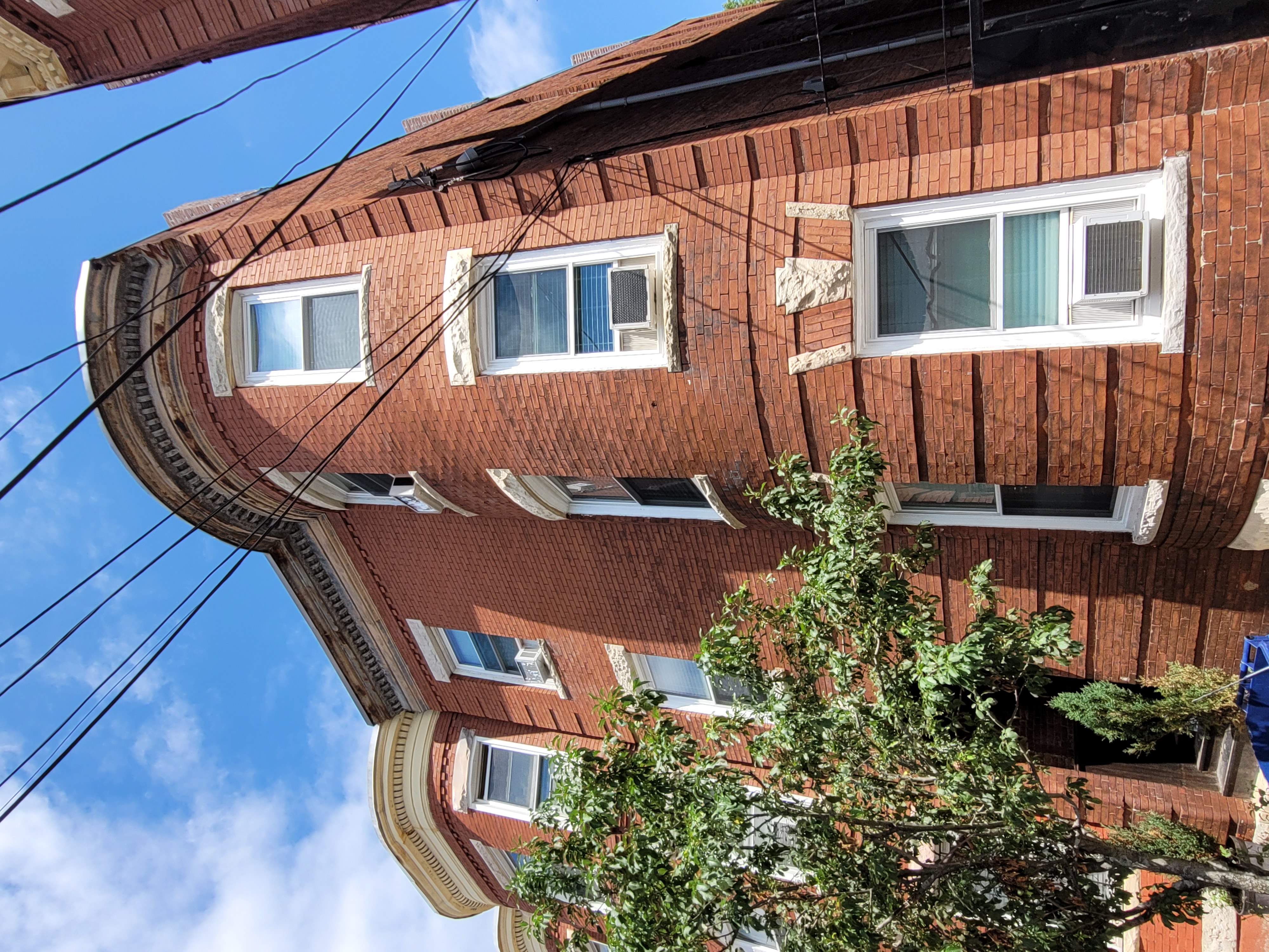 3 Mark St, Jamaica Plain