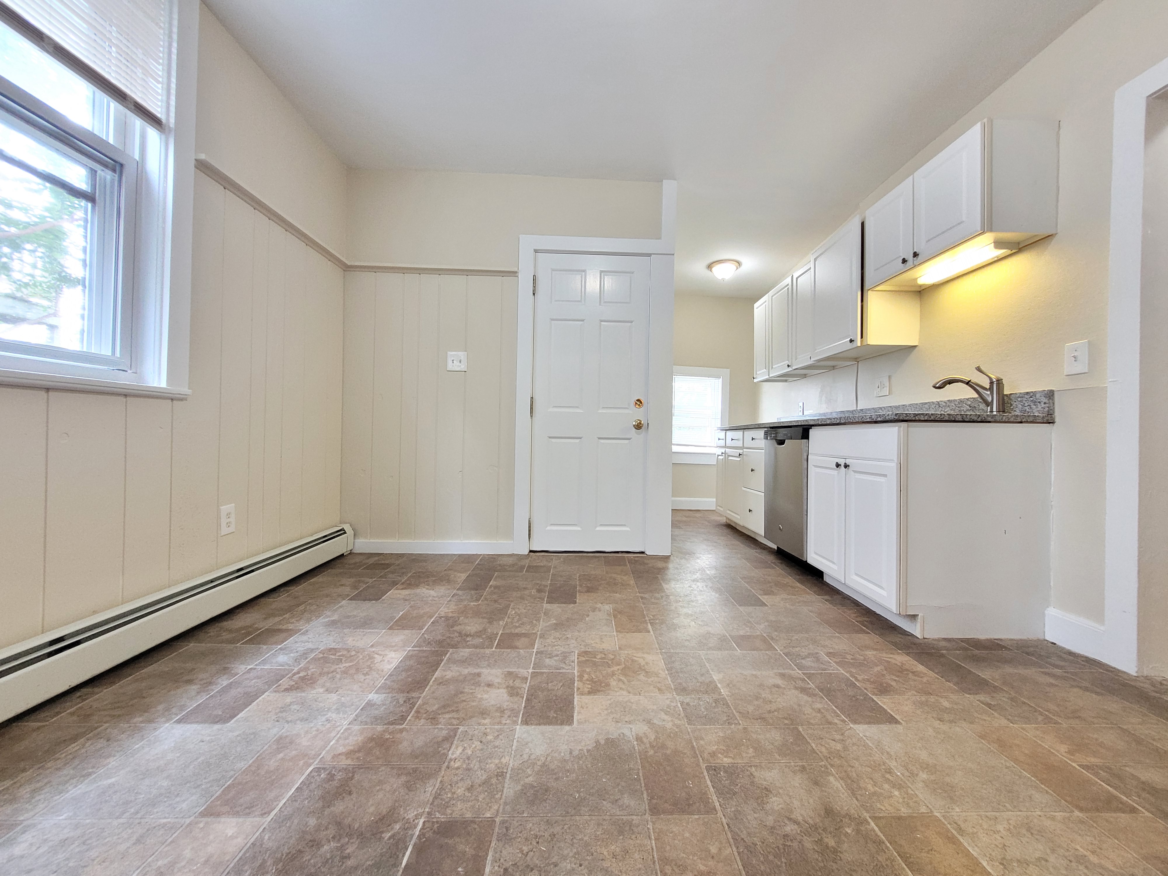 122 Gladstone St, East Boston