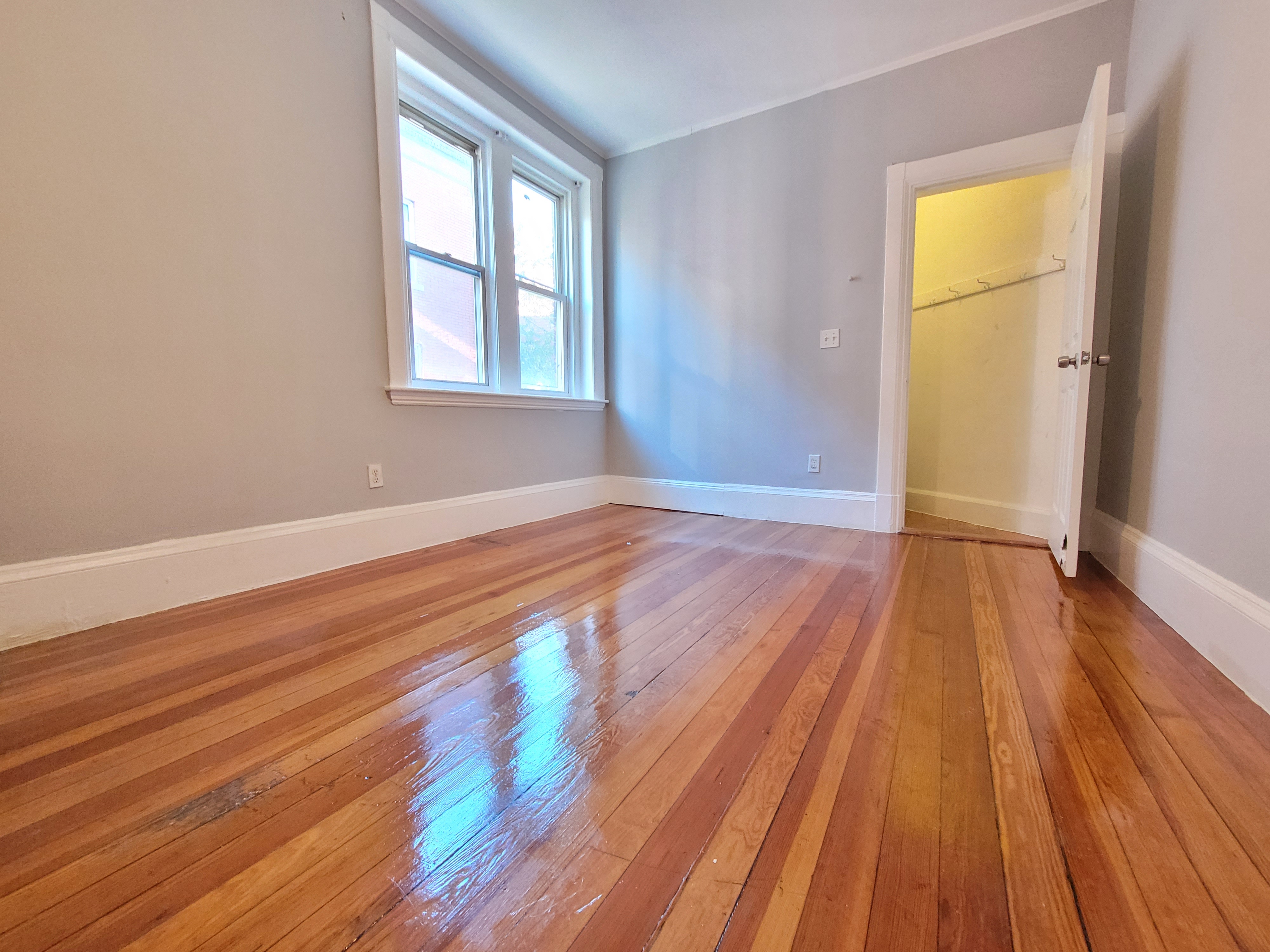 43 Mount Pleasant Ave, Roxbury