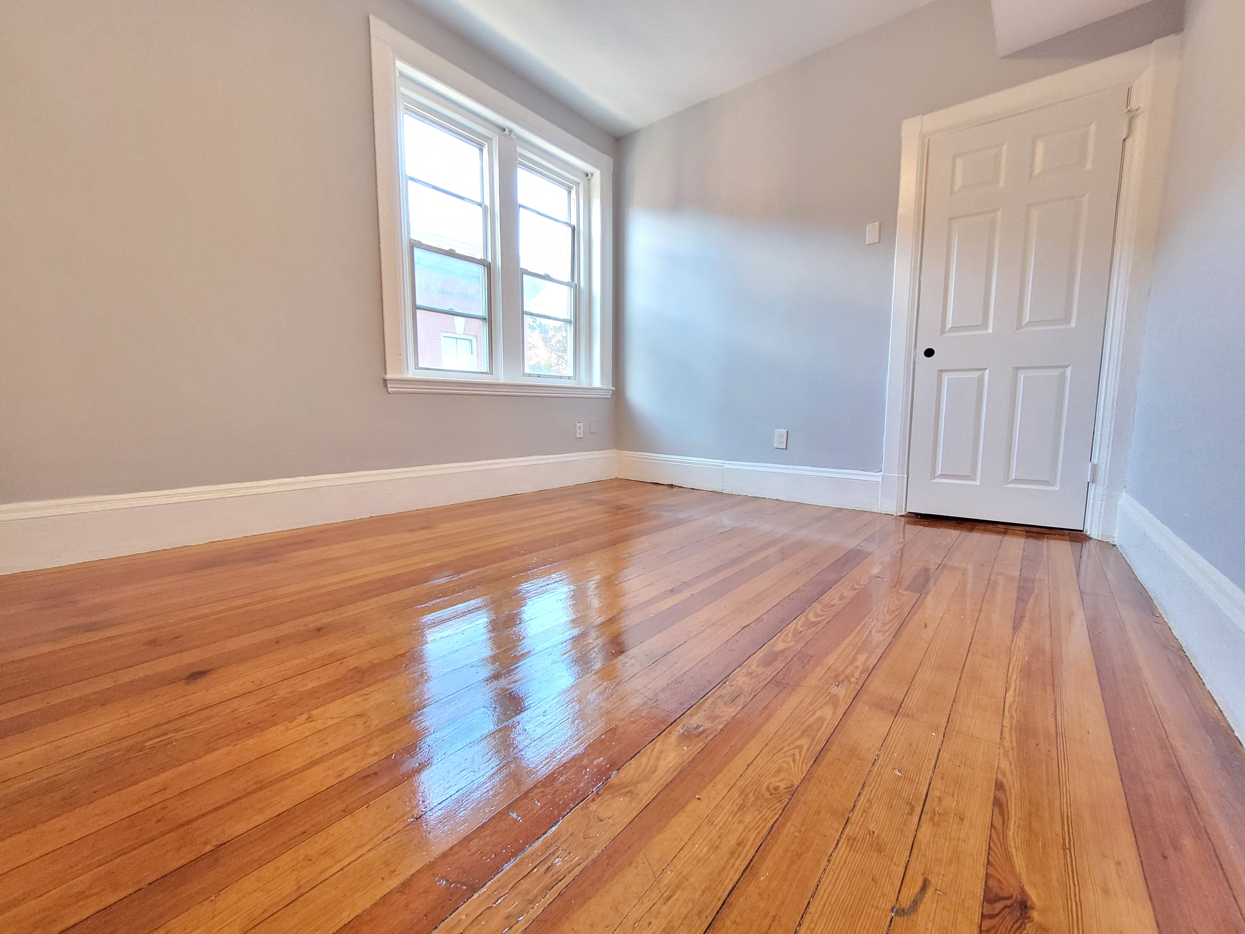 43 Mount Pleasant Ave, Roxbury