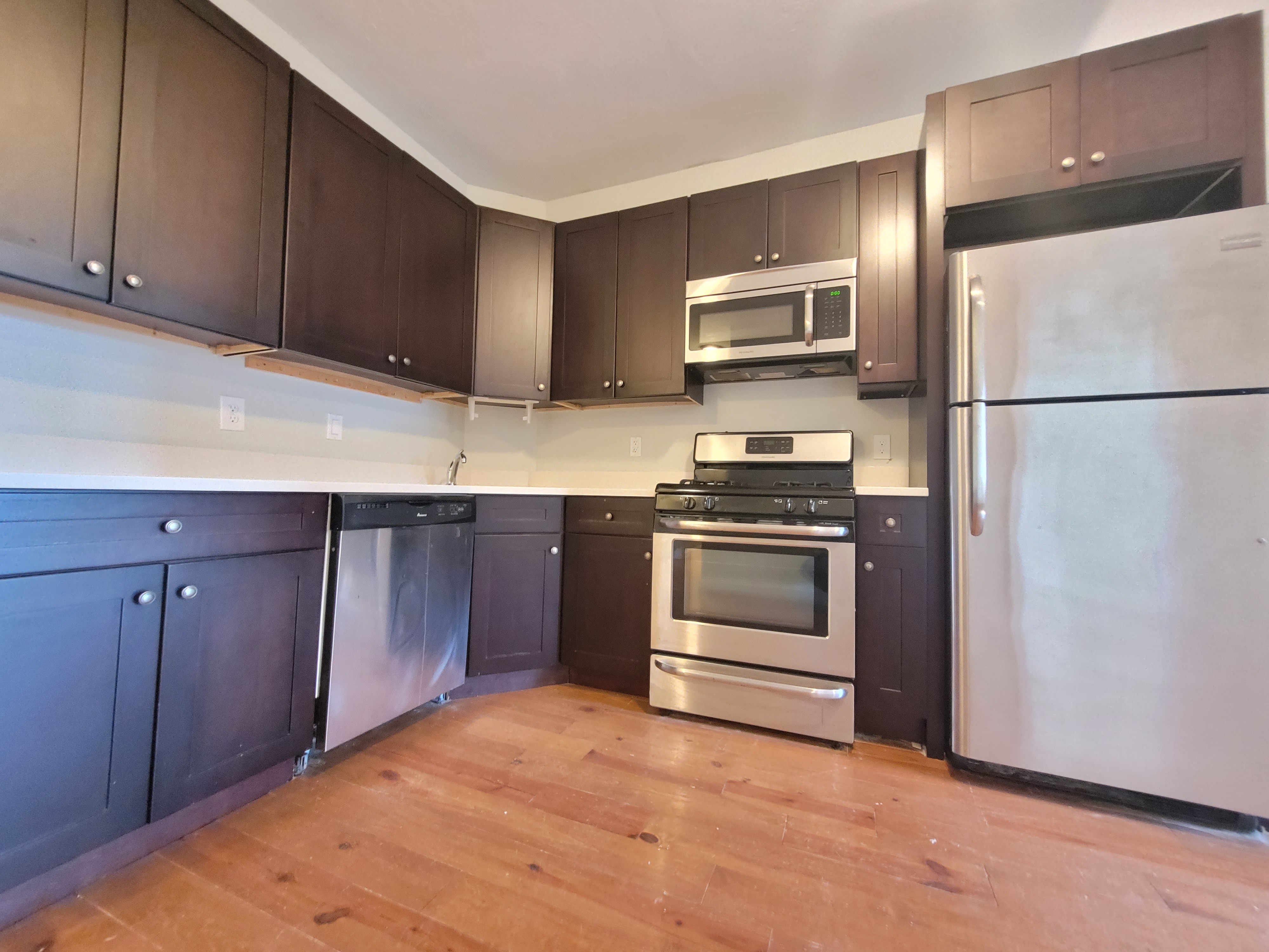 26 32 Arcadia, Dorchester