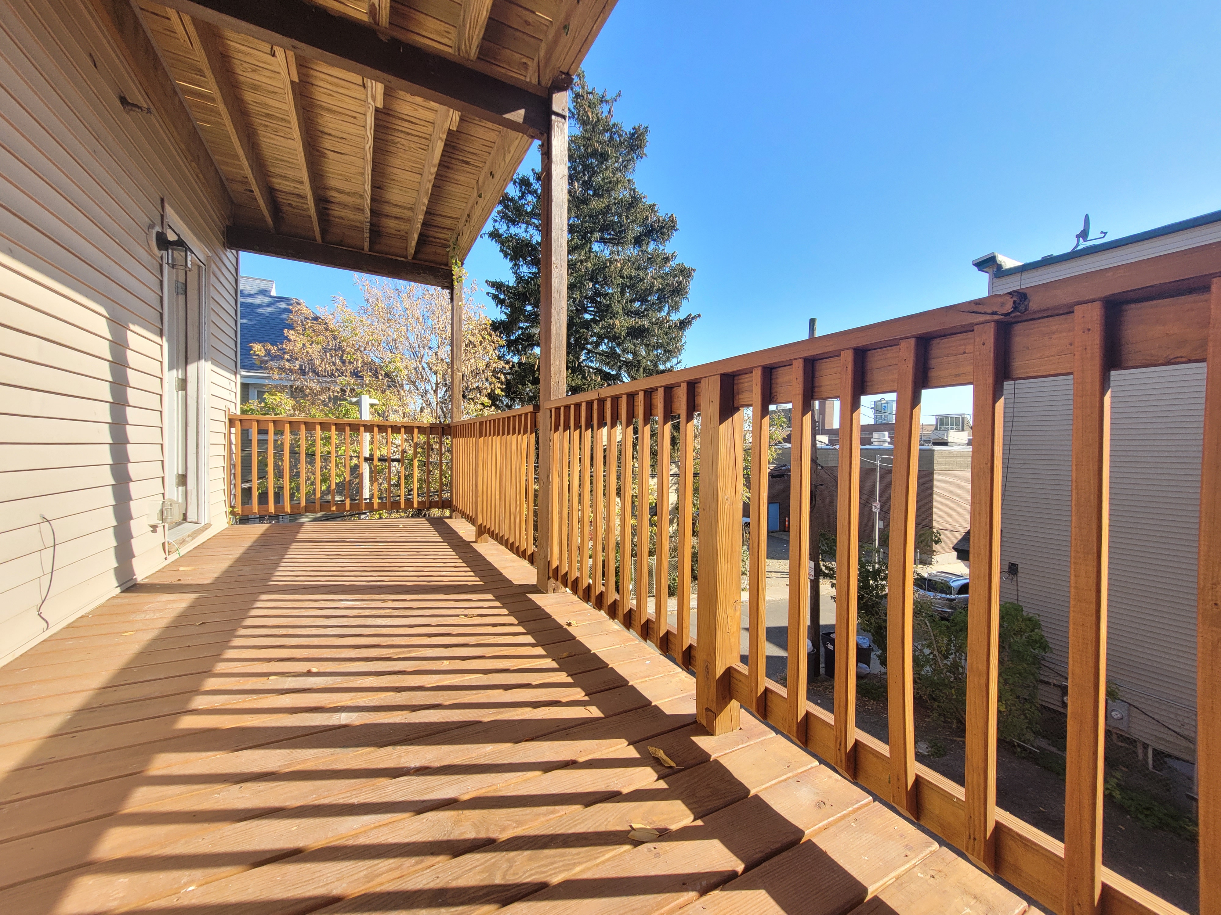 26 32 Arcadia, Dorchester