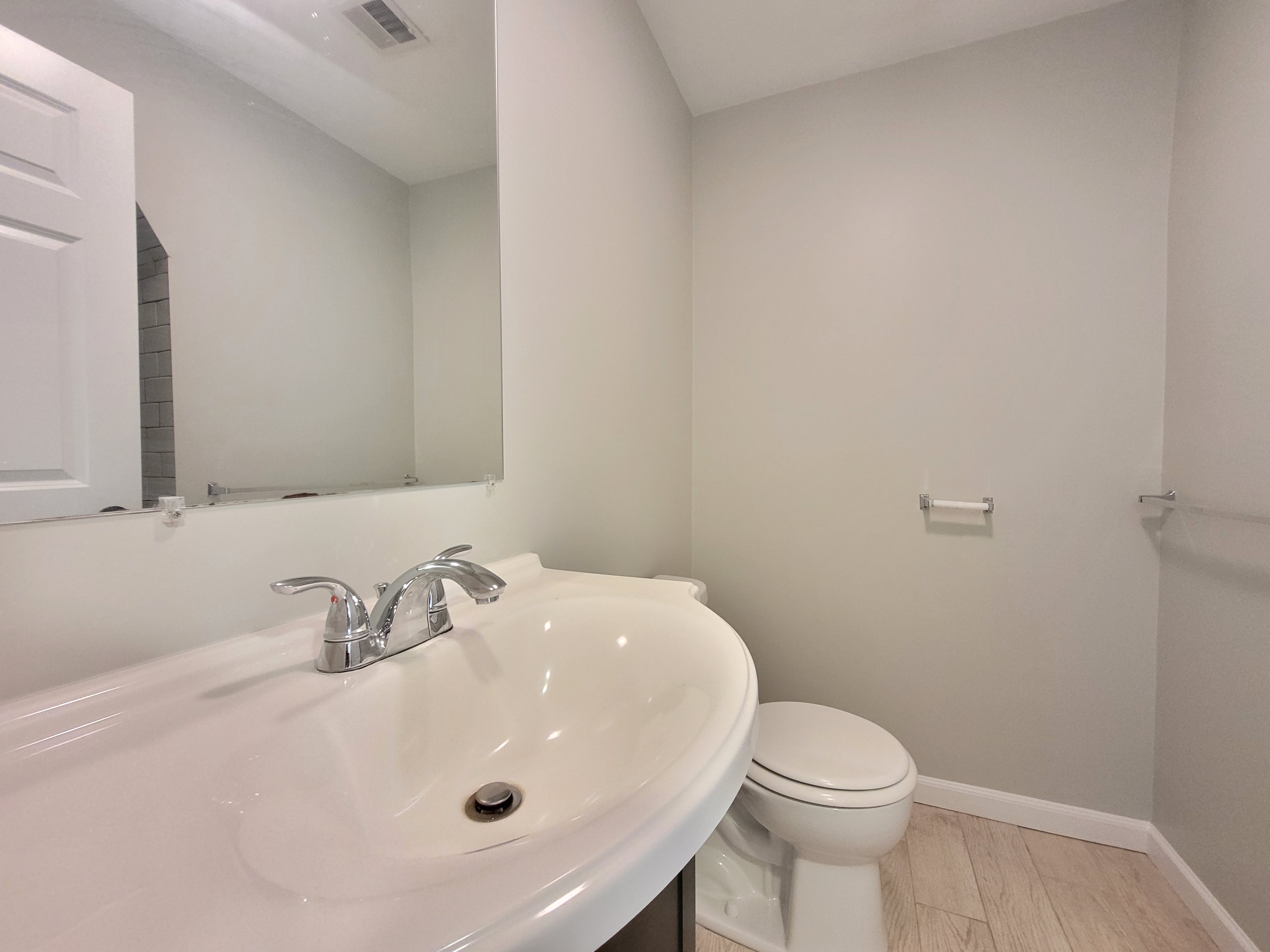 26 32 Arcadia, Dorchester