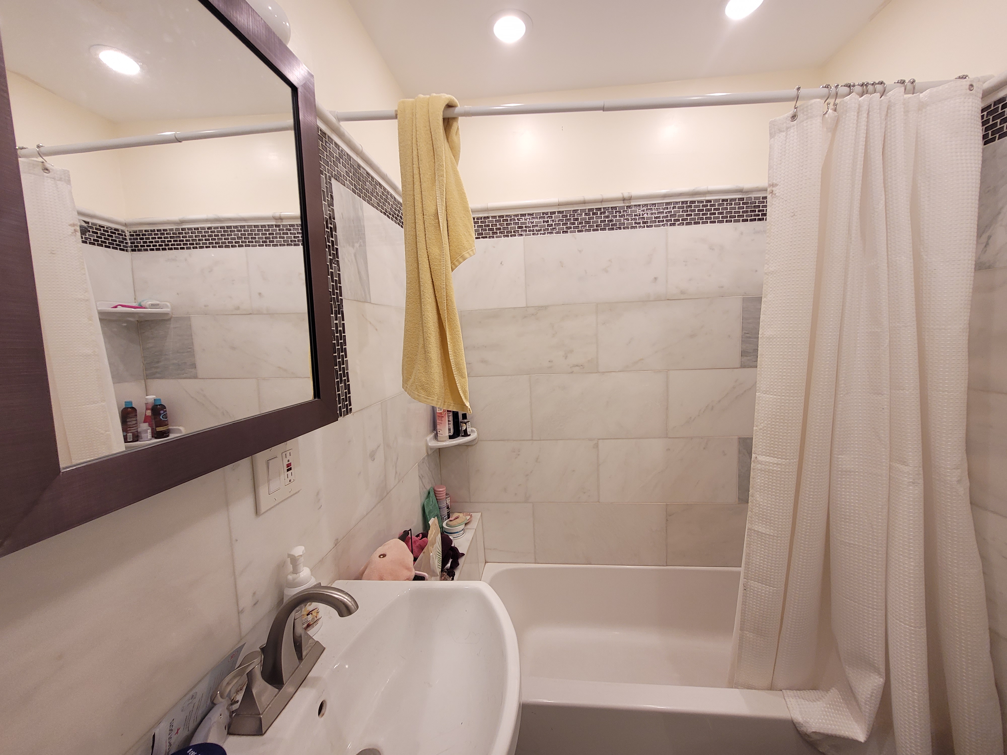 3 Mark St, Jamaica Plain