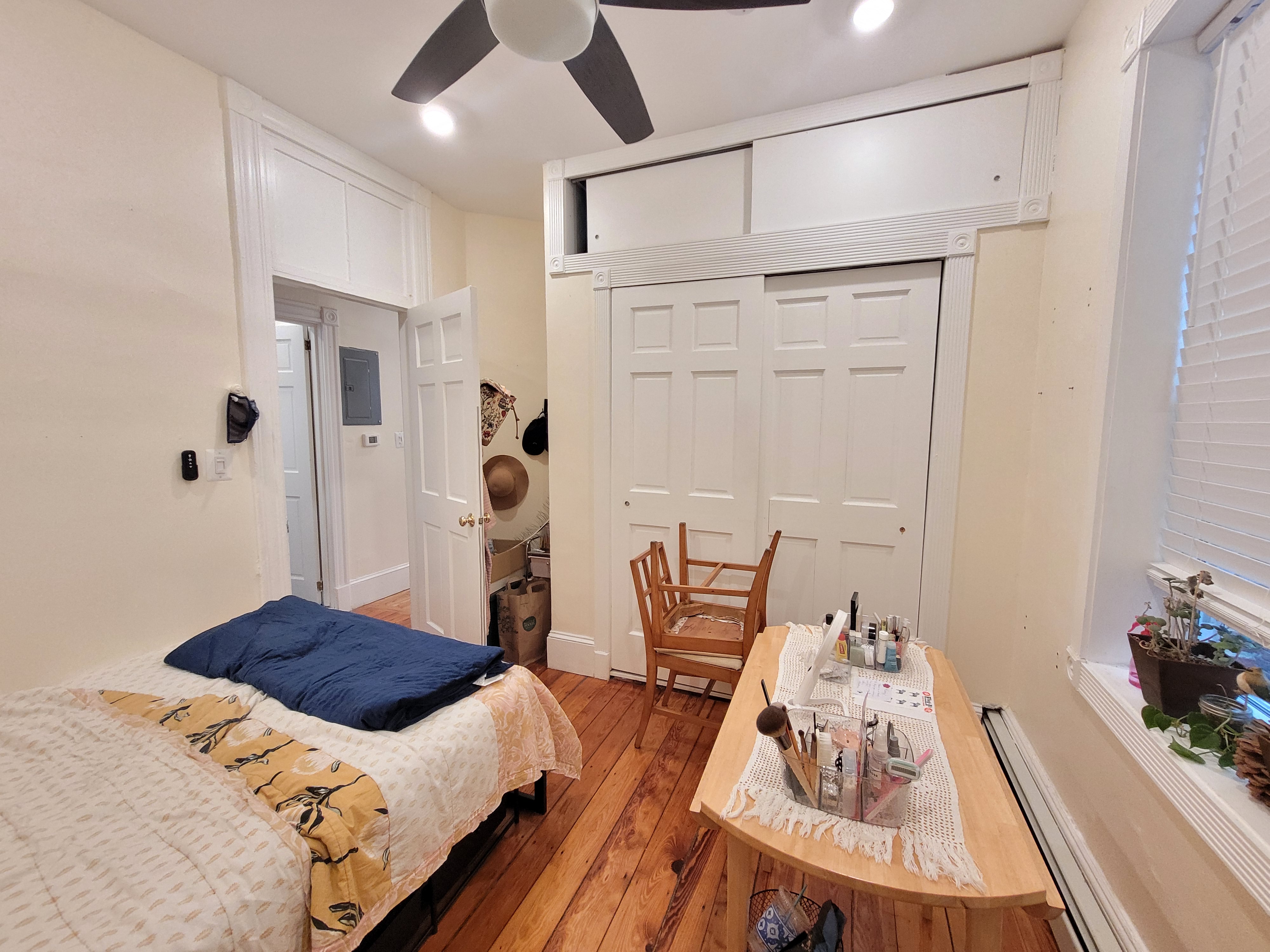 7 Mark St, Jamaica Plain