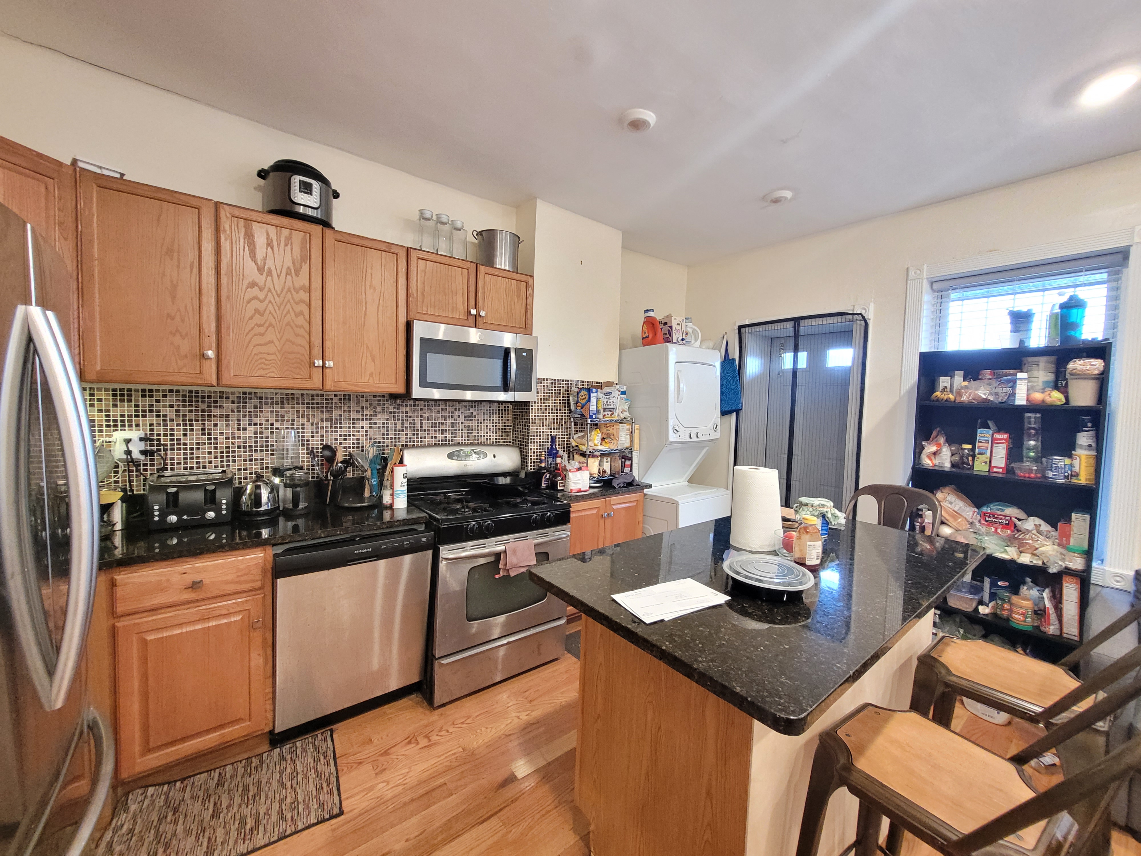 7 Mark St, Jamaica Plain