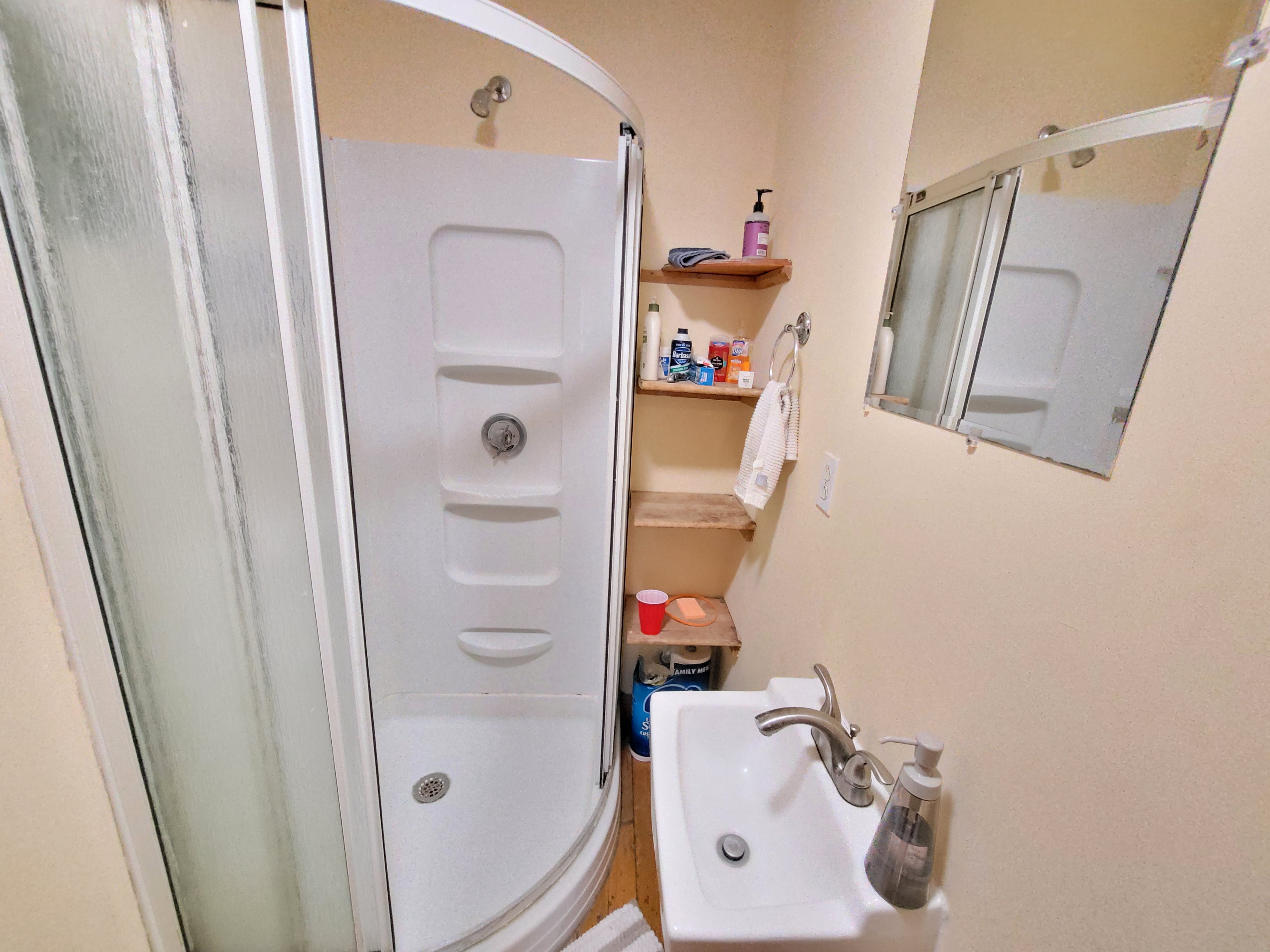 6 Carmel St, Mission Hill