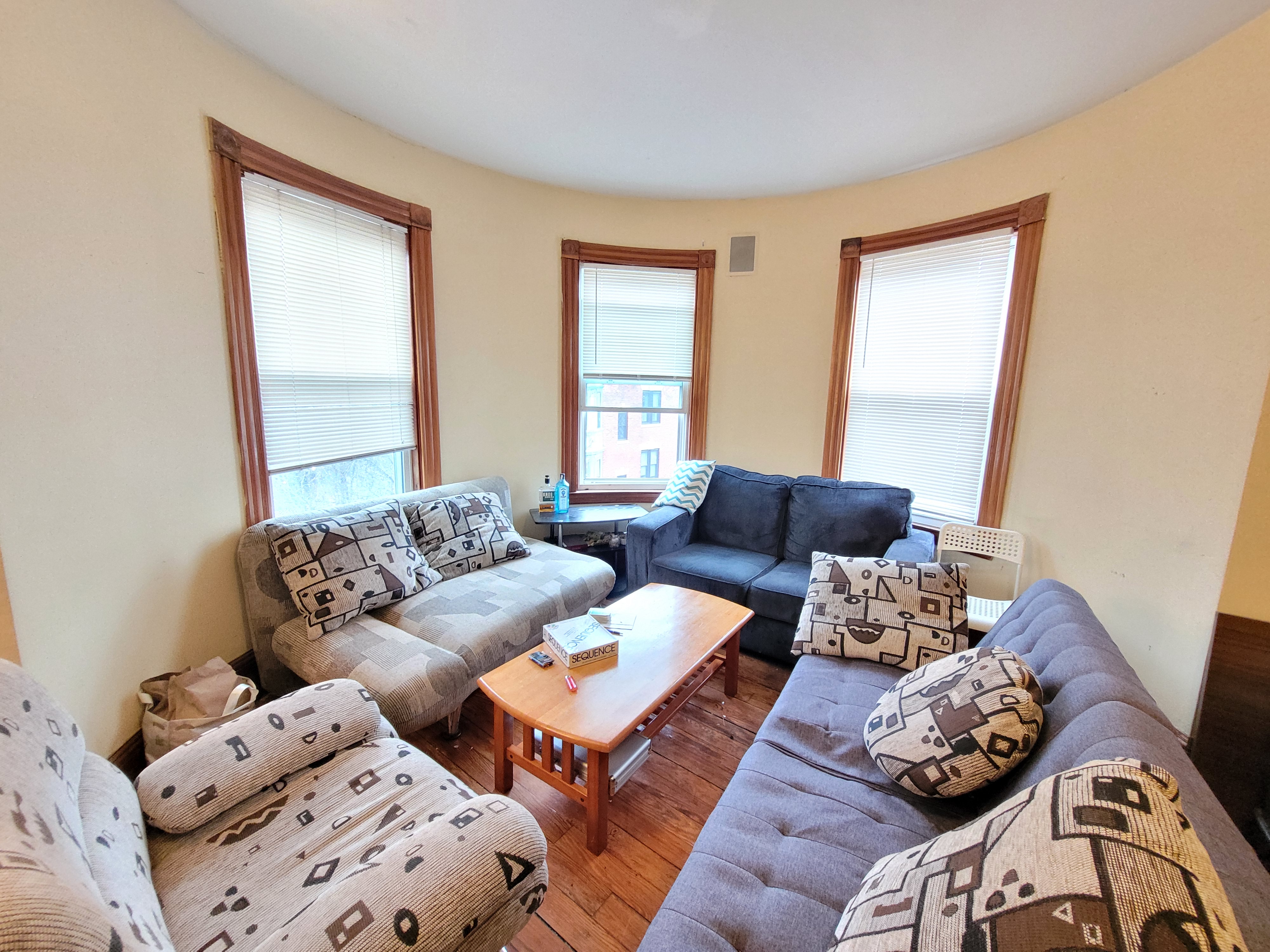 6 Carmel St, Mission Hill