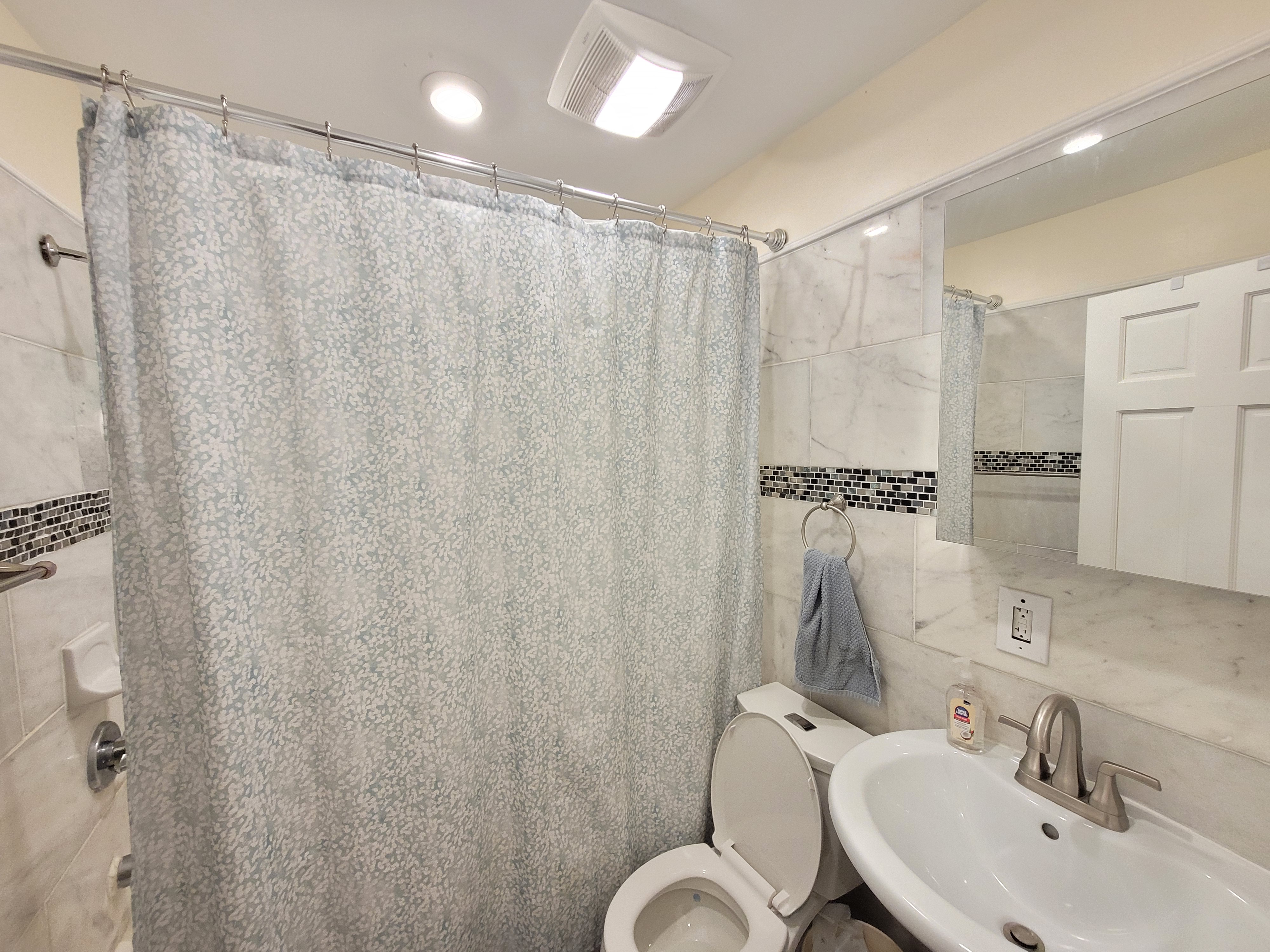 7 Mark St, Jamaica Plain