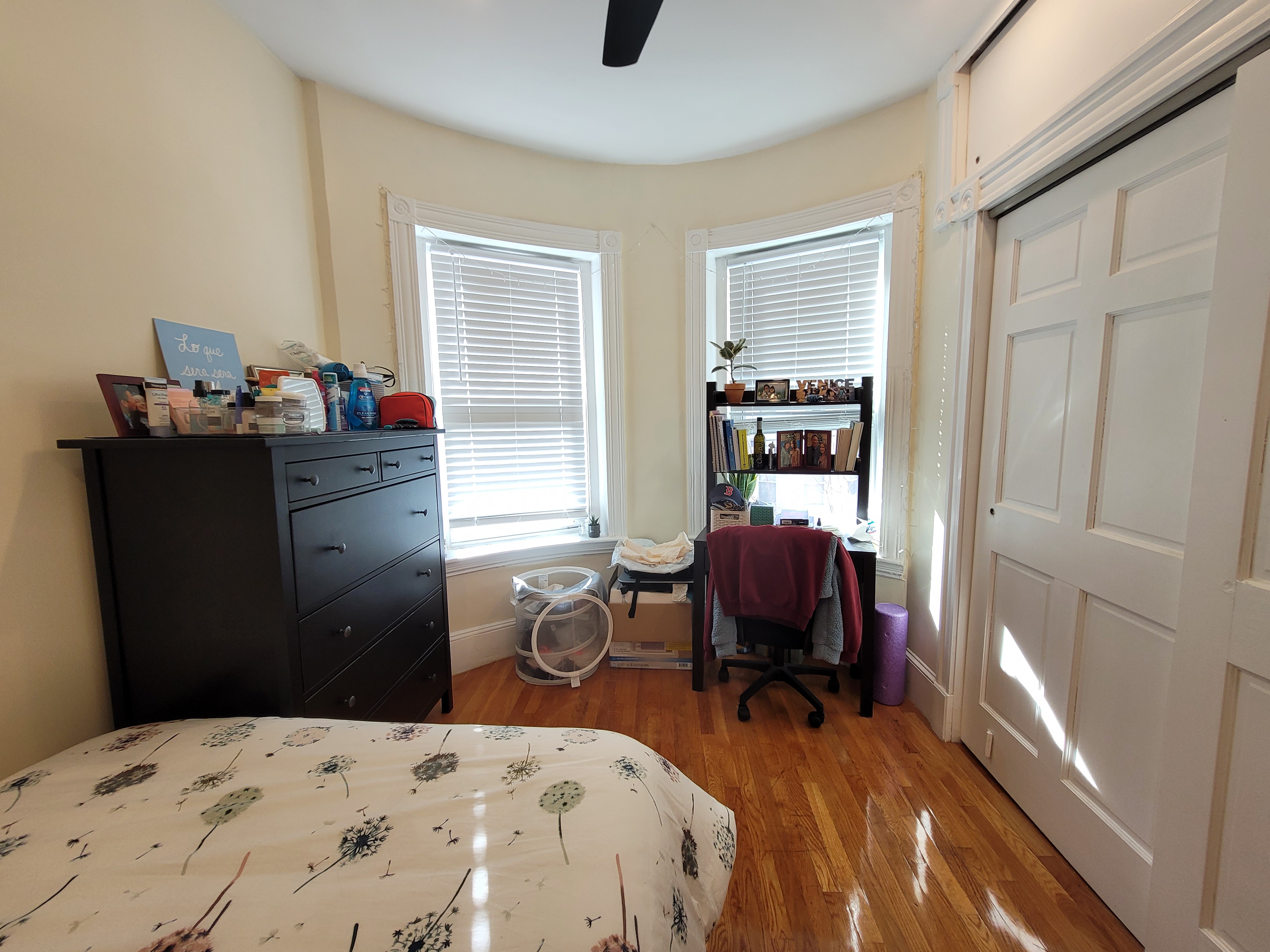 7 Mark St, Jamaica Plain