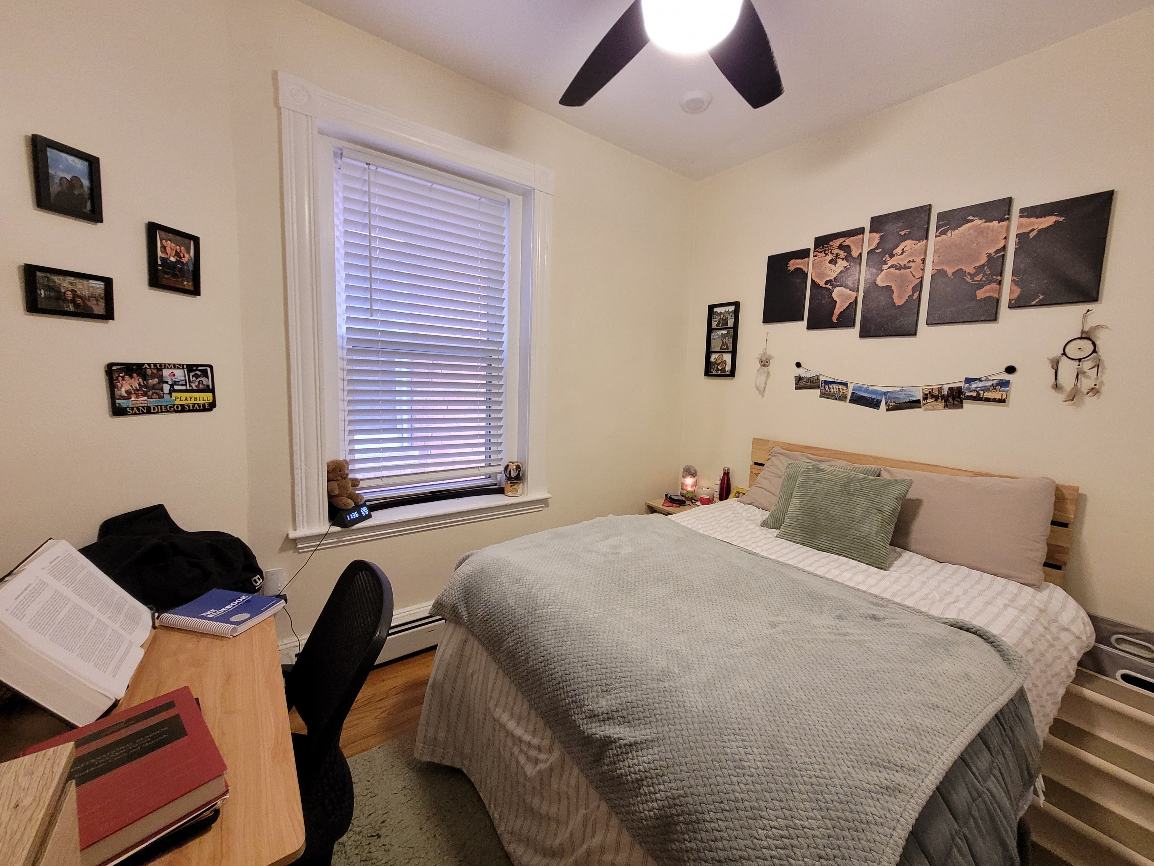 7 Mark St, Jamaica Plain