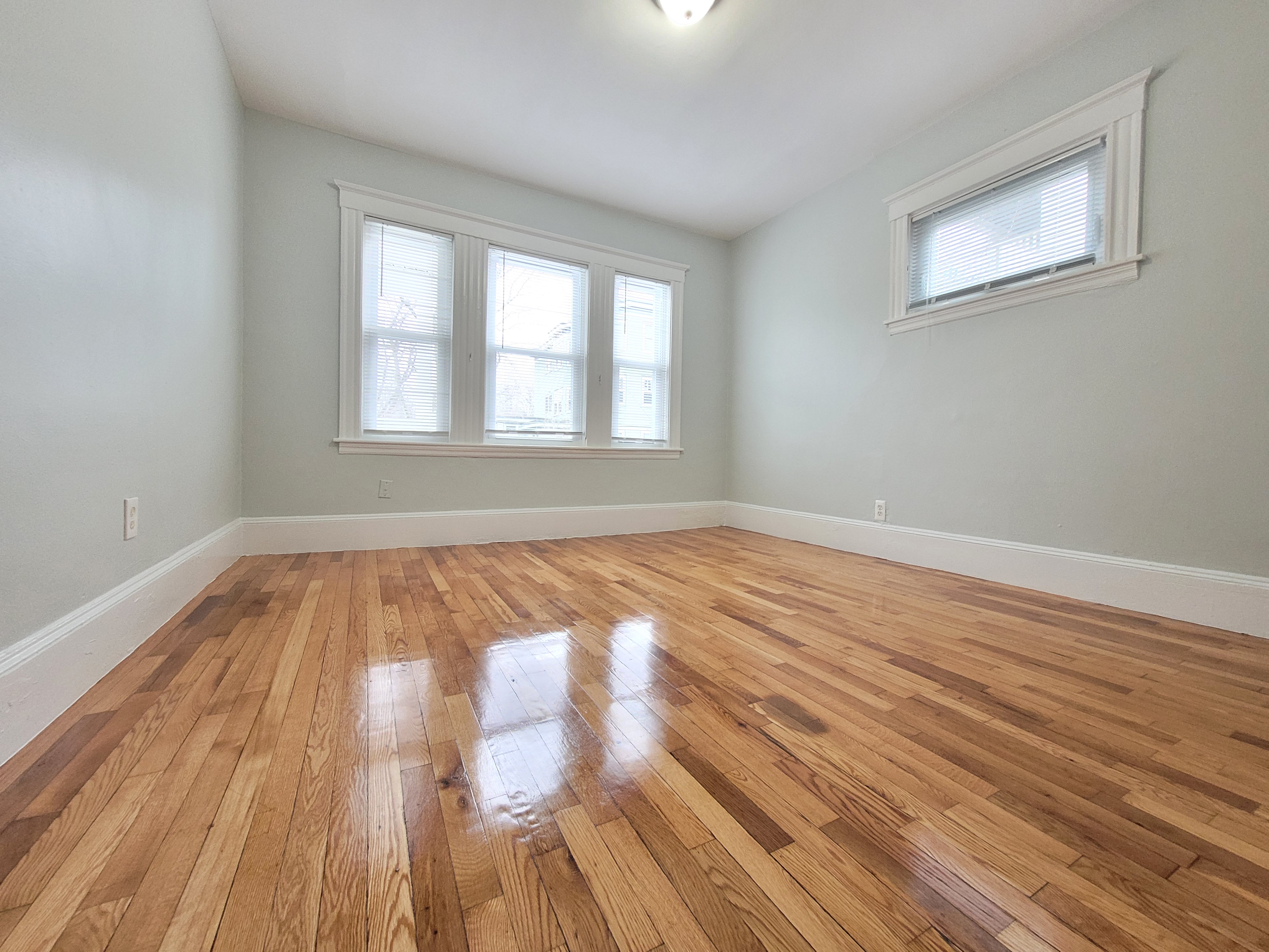 17 Wachusett St, Jamaica Plain