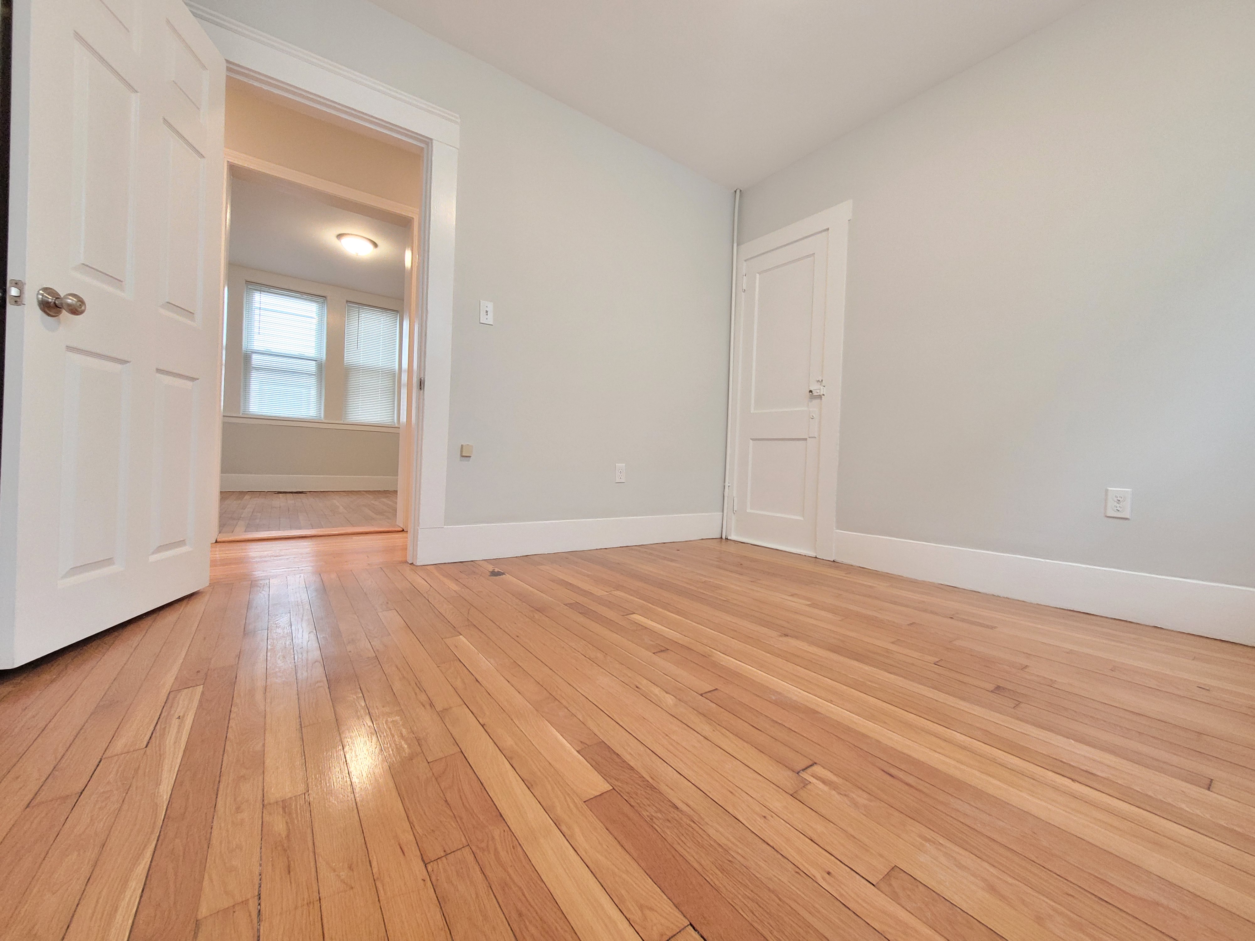 116 Gladstone St, East Boston