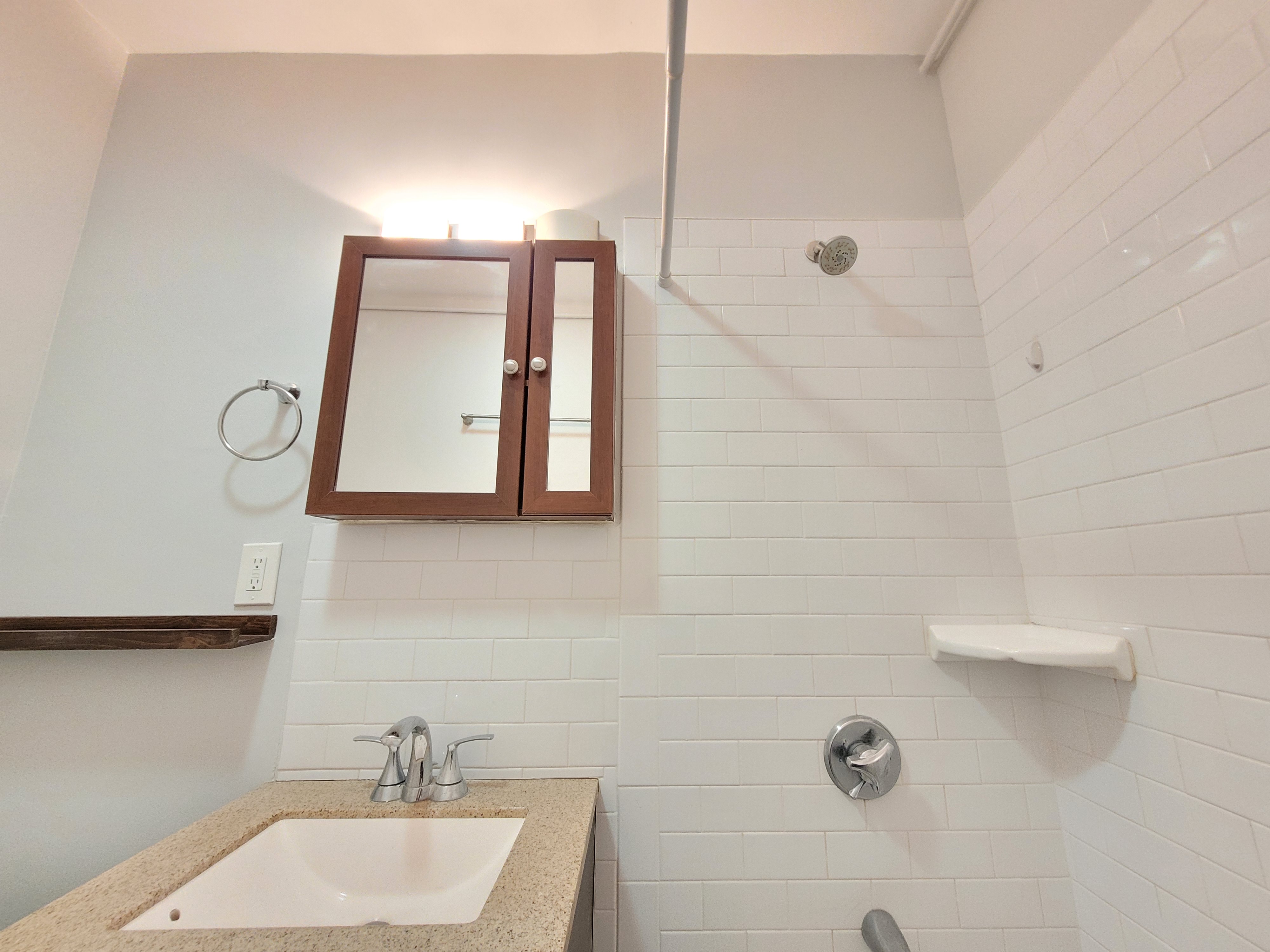 116 Gladstone St, East Boston