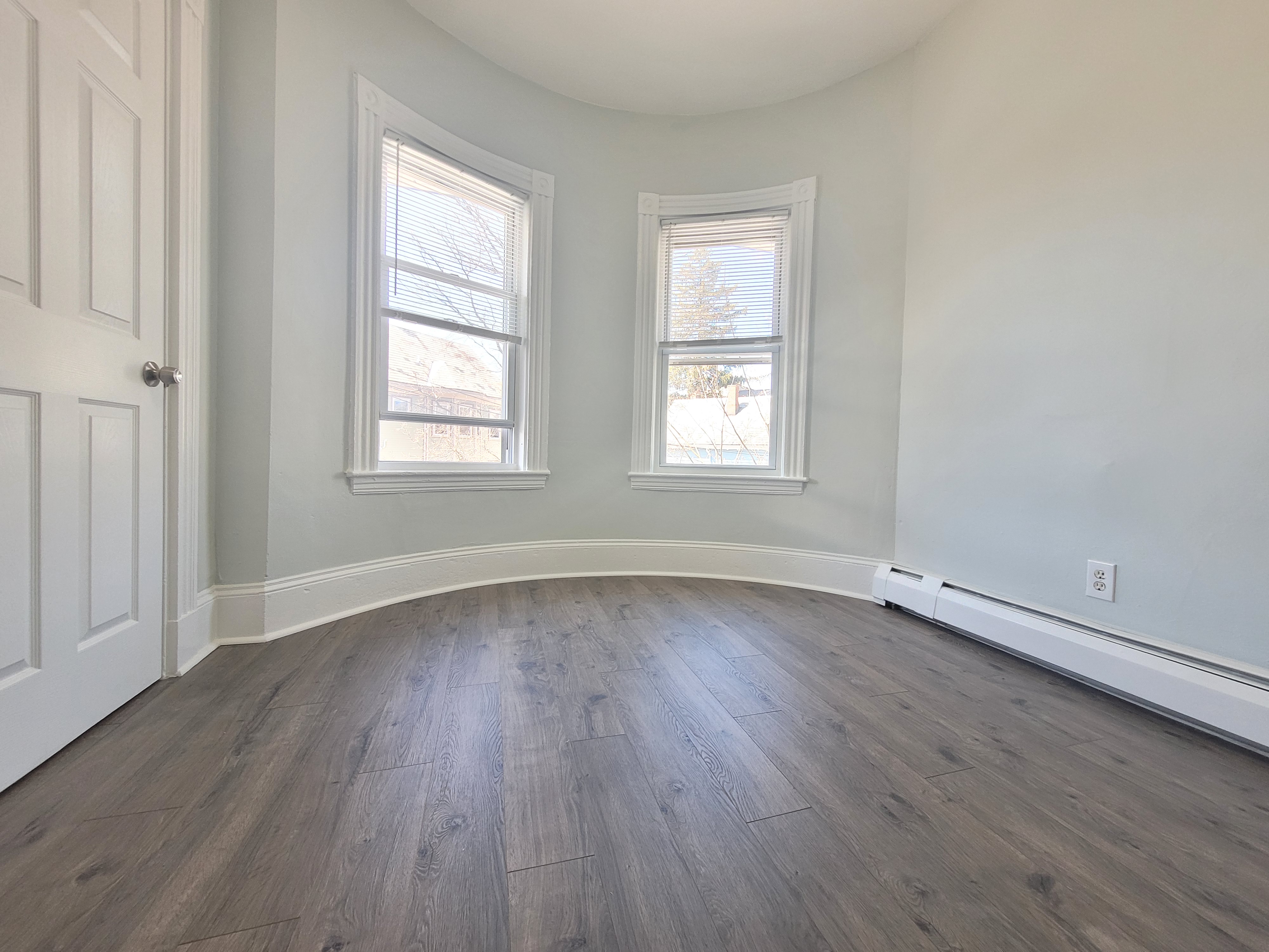 47 Creighton St, Jamaica Plain