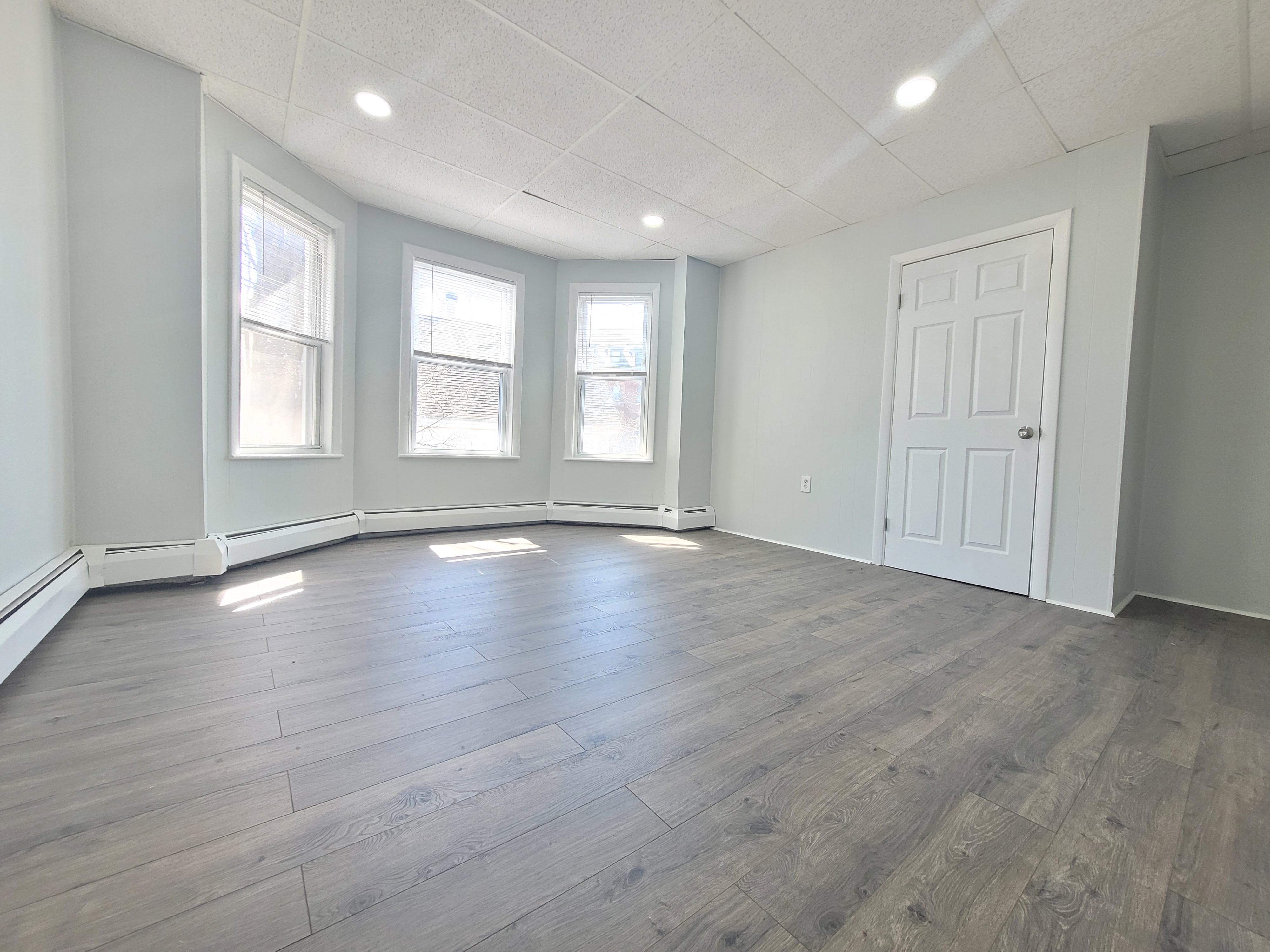 47 Creighton St, Jamaica Plain