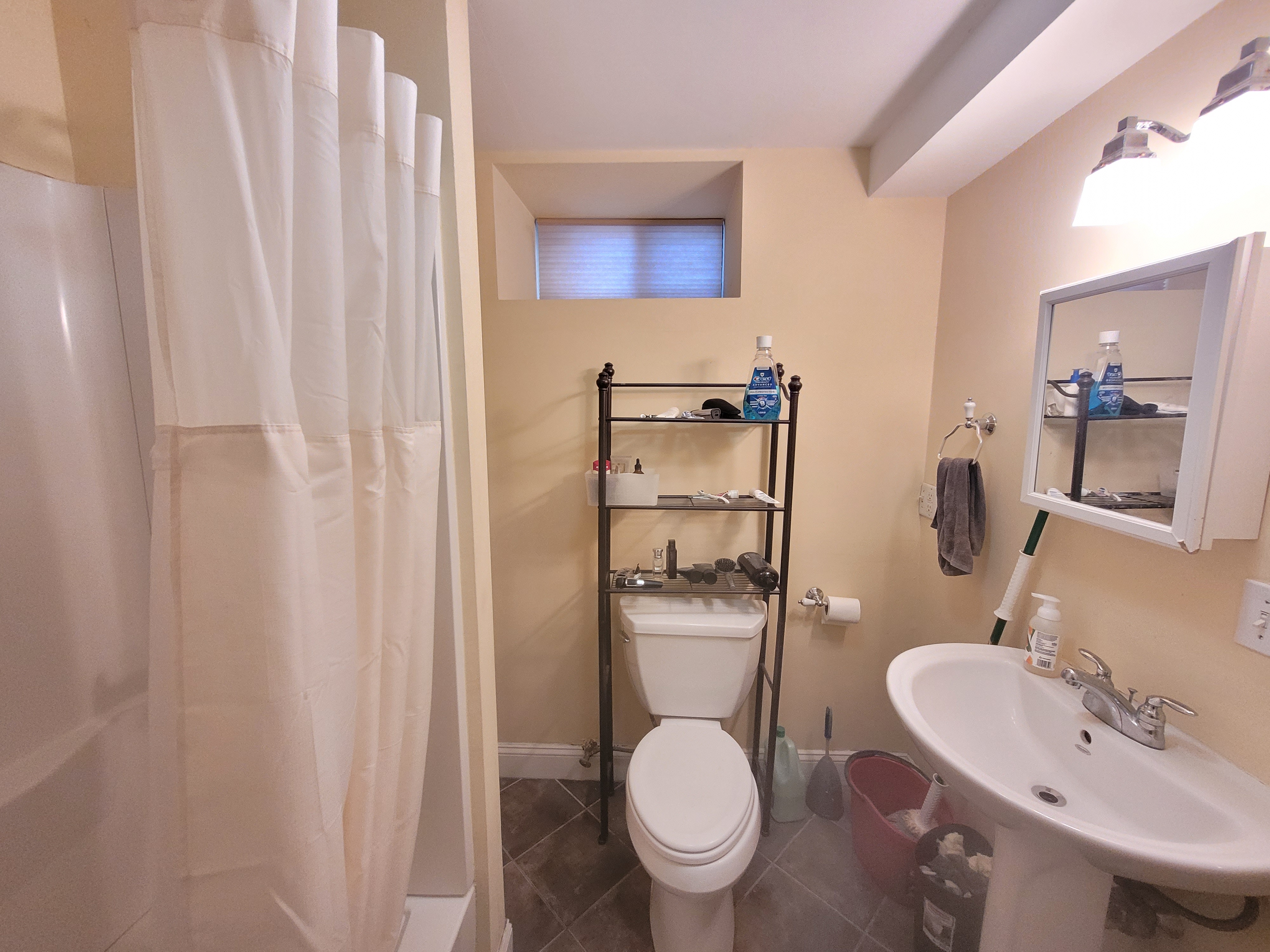 126 Calumet St, Mission Hill