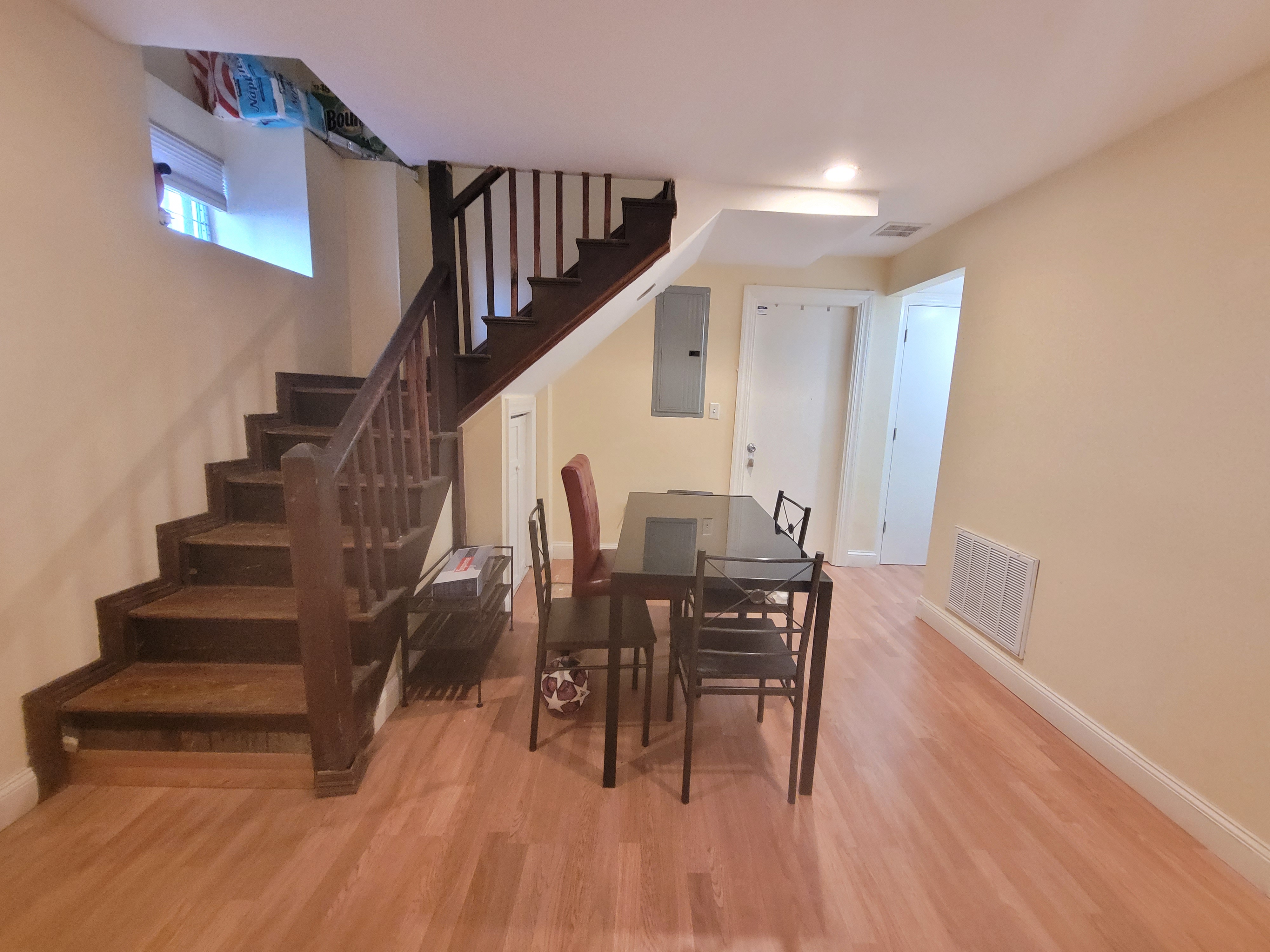 126 Calumet St, Mission Hill