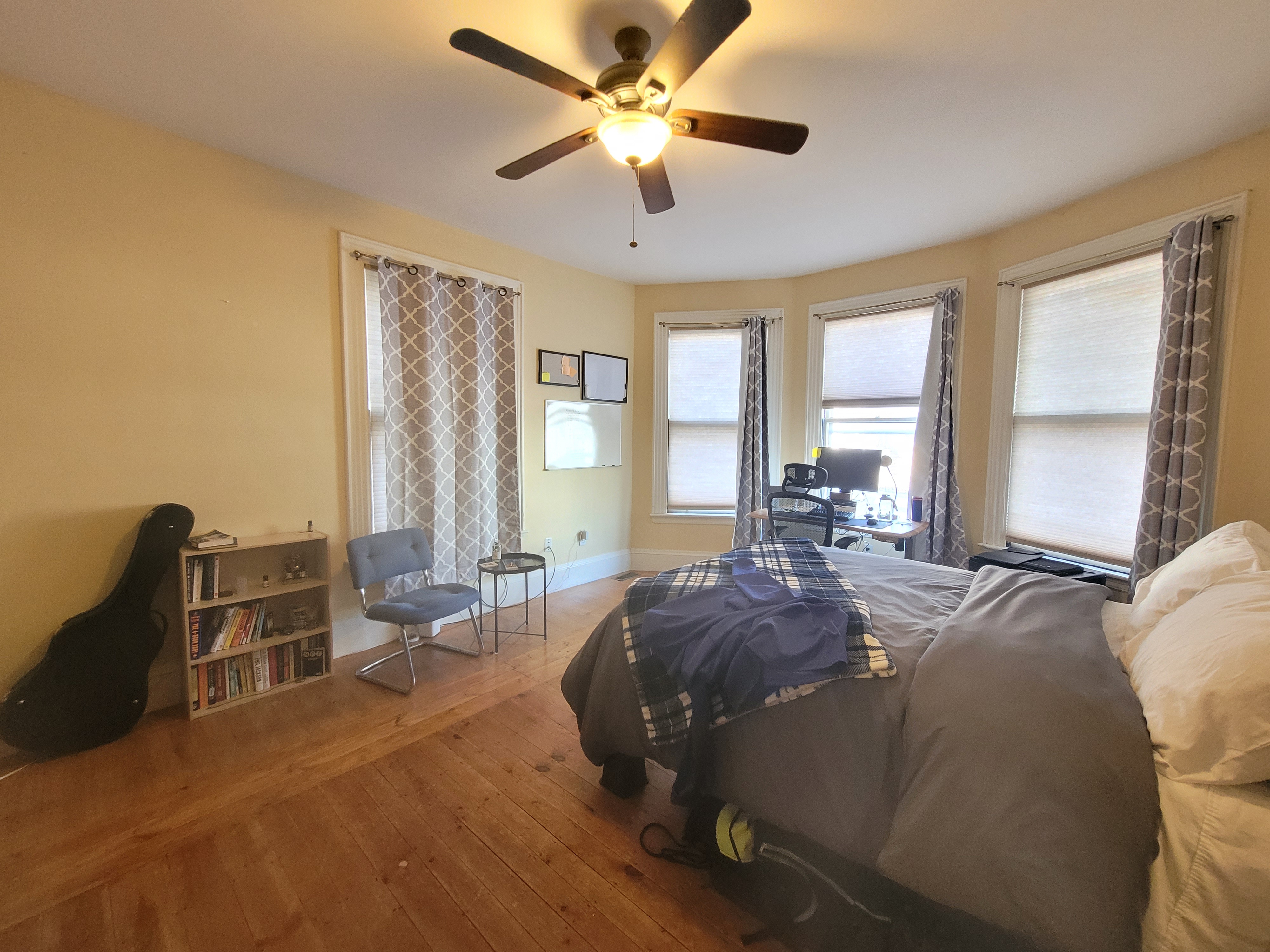 126 Calumet St, Mission Hill