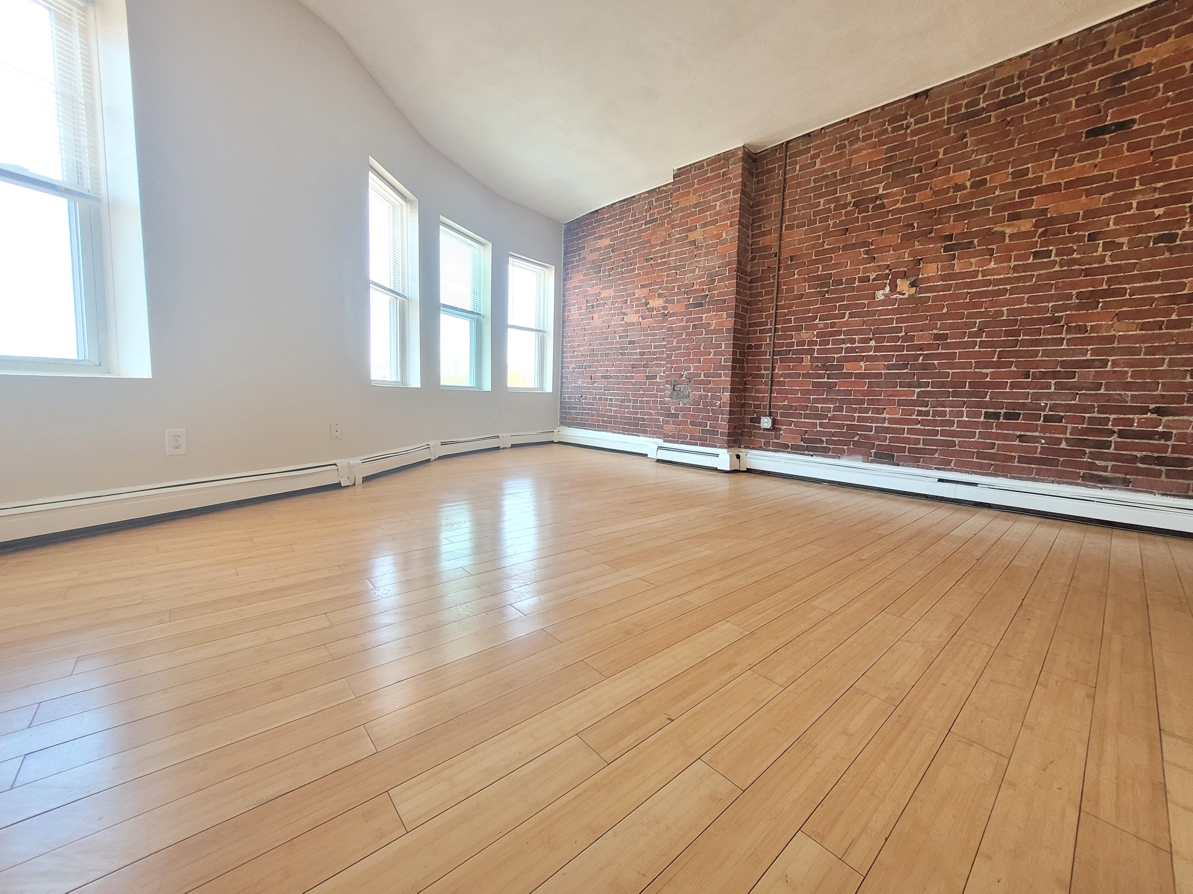 342 Warren St, Roxbury