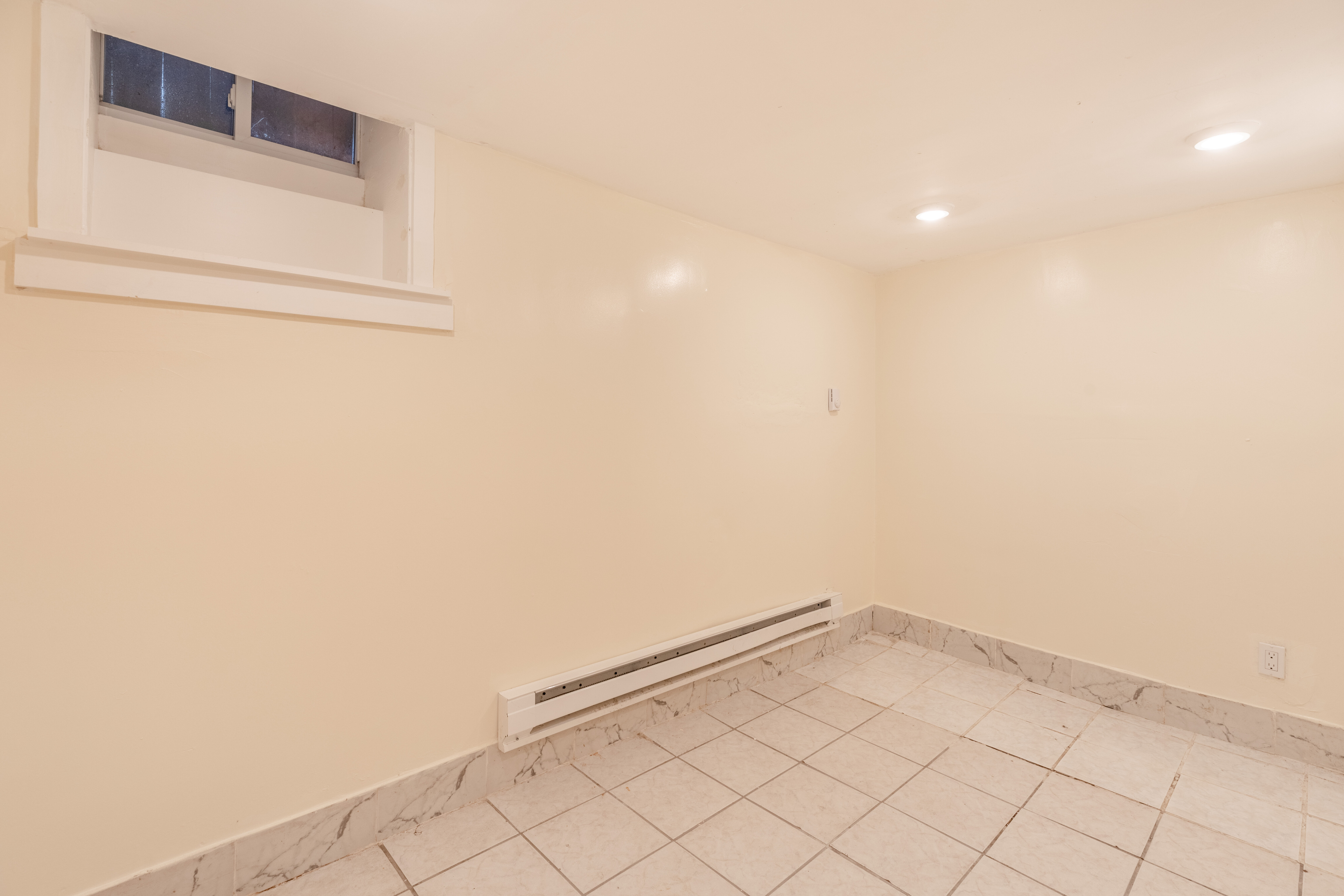 126 Day St, Jamaica Plain